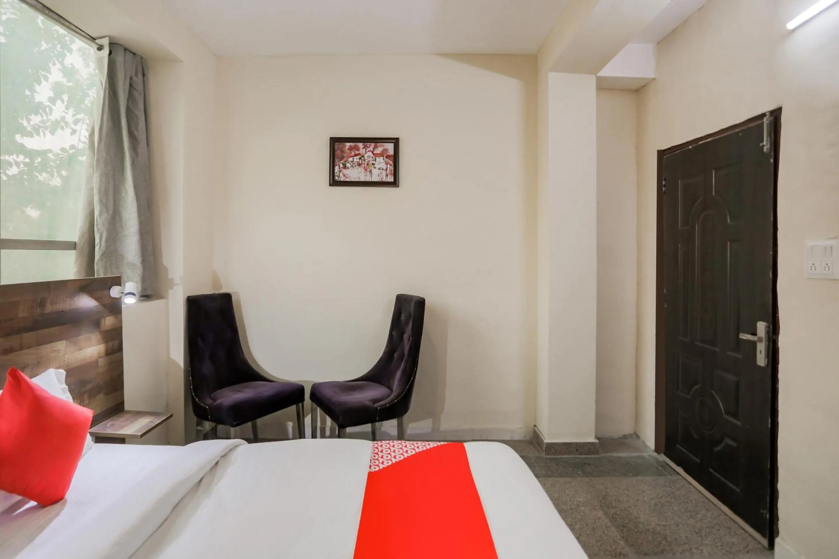 Bedroom in Hotel O Orchid Inn