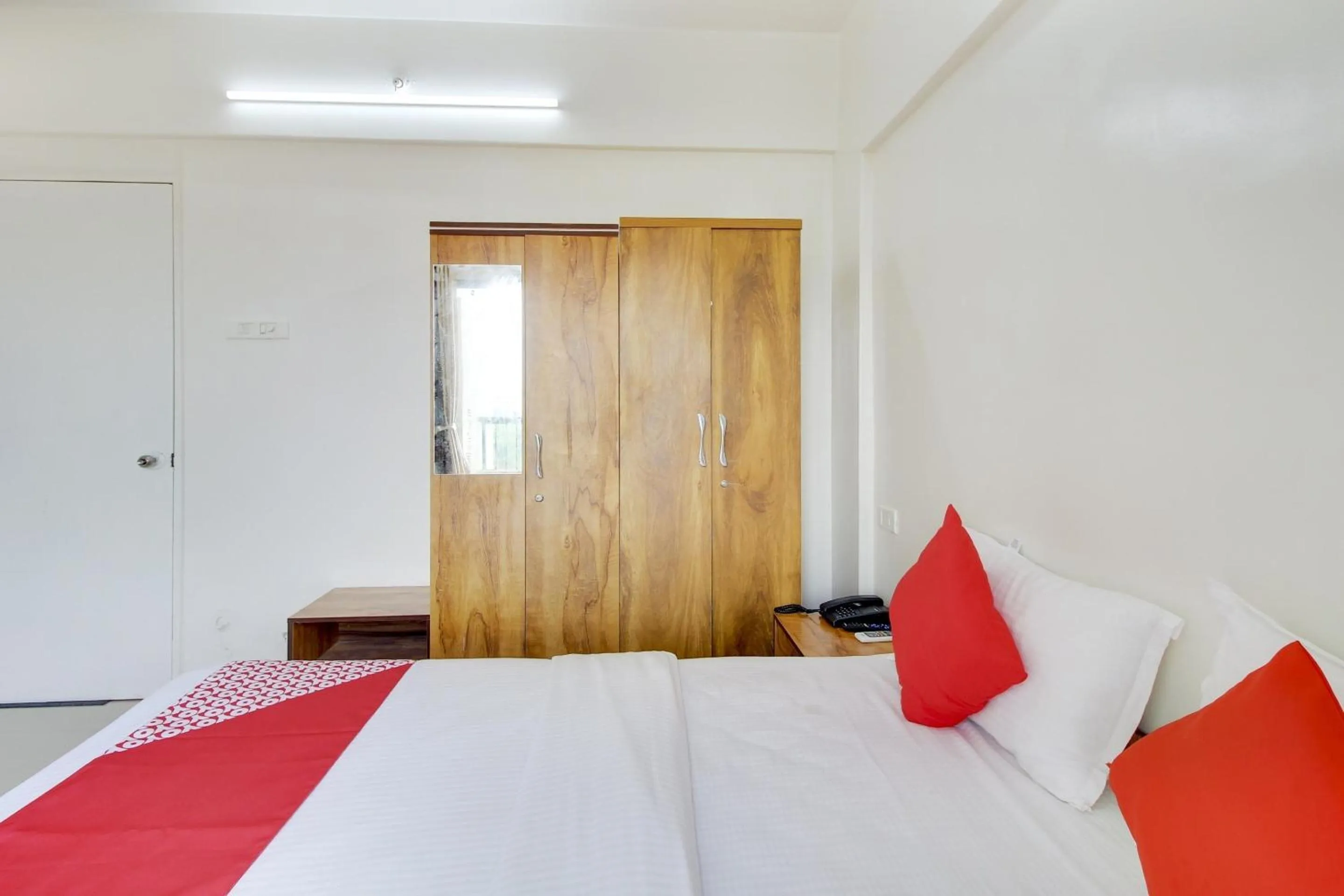 Bedroom, Bed in Hotel O Star Inn