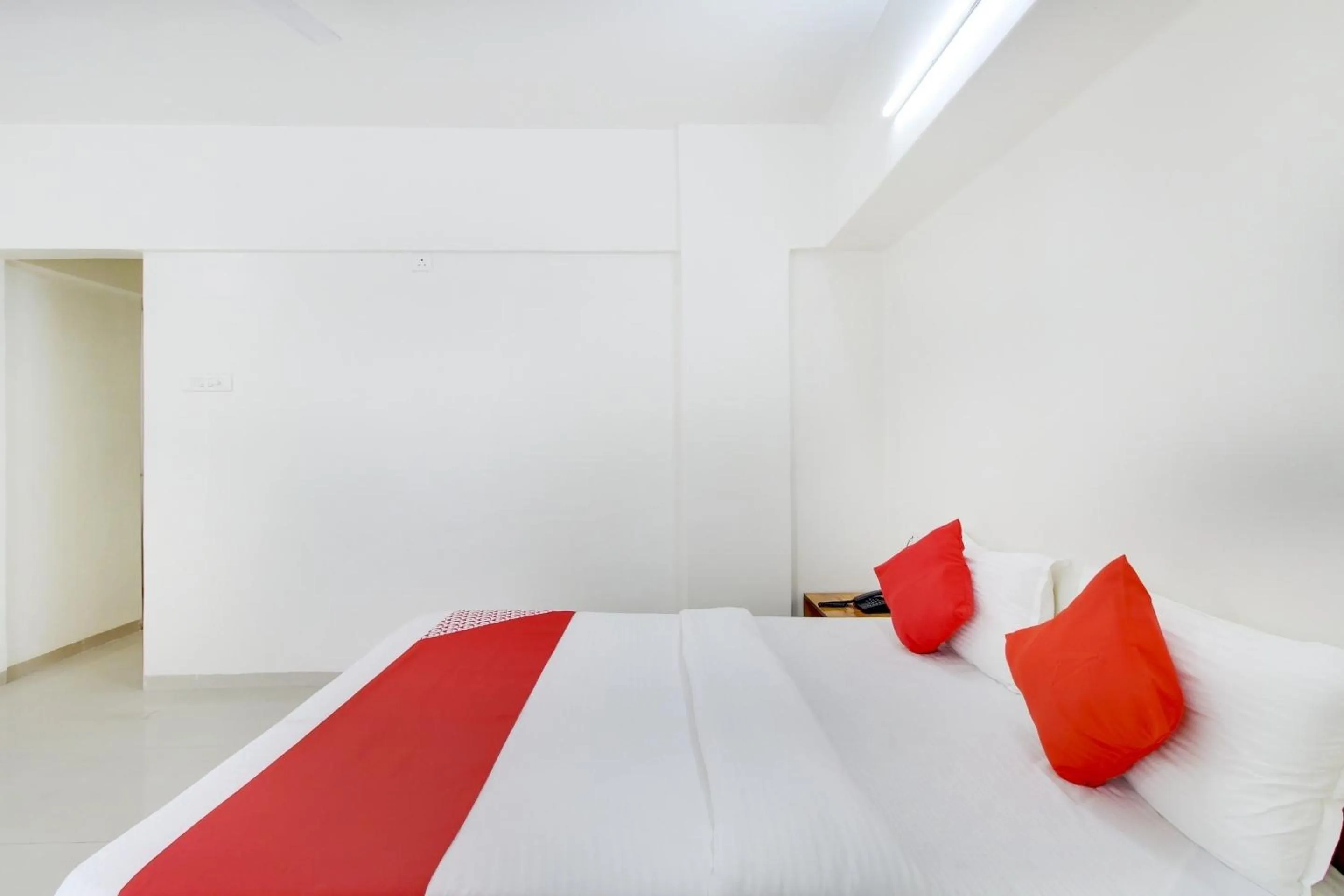 Bedroom, Bed in Hotel O Star Inn