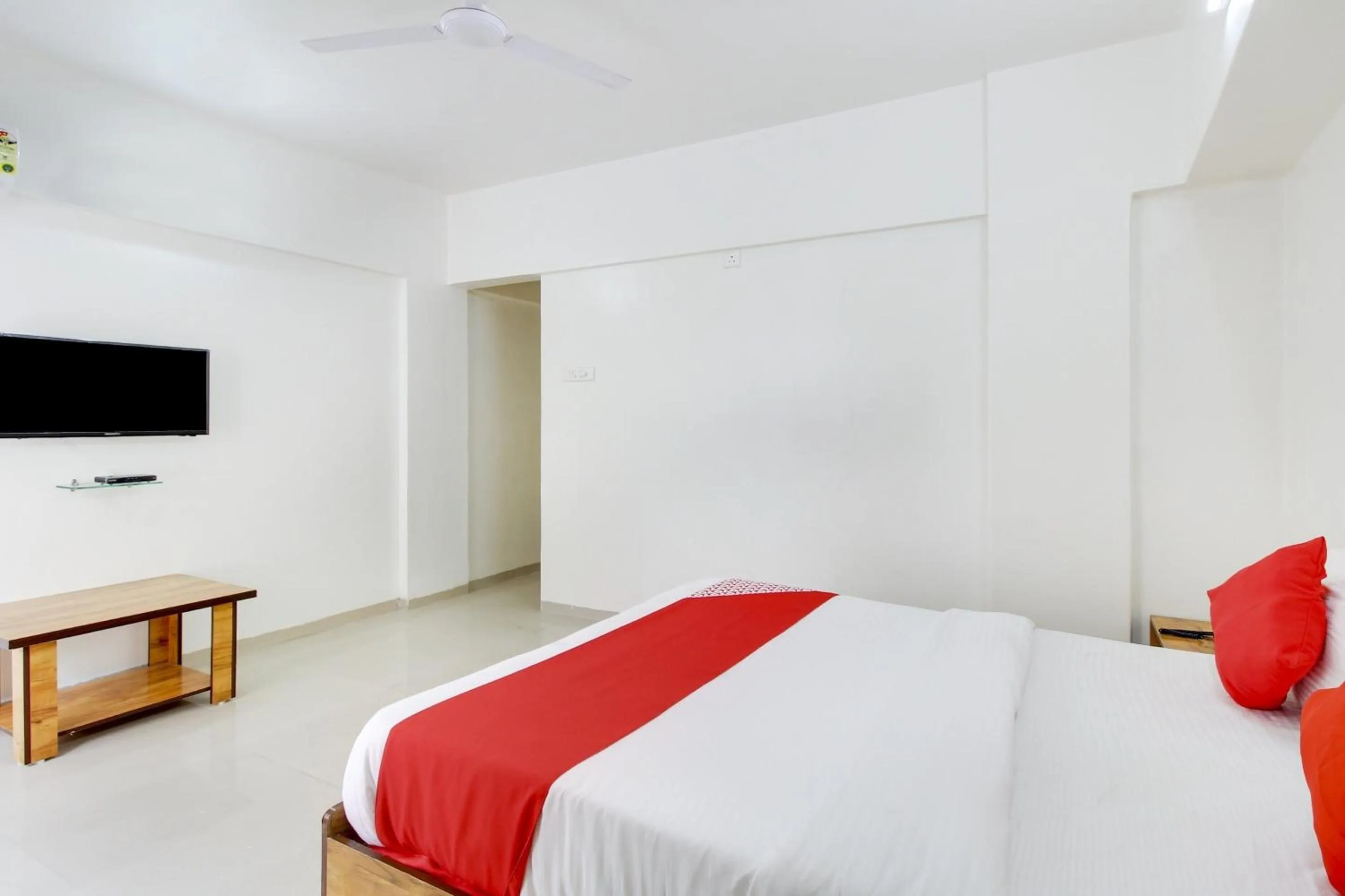 Bedroom, Bed in Hotel O Star Inn