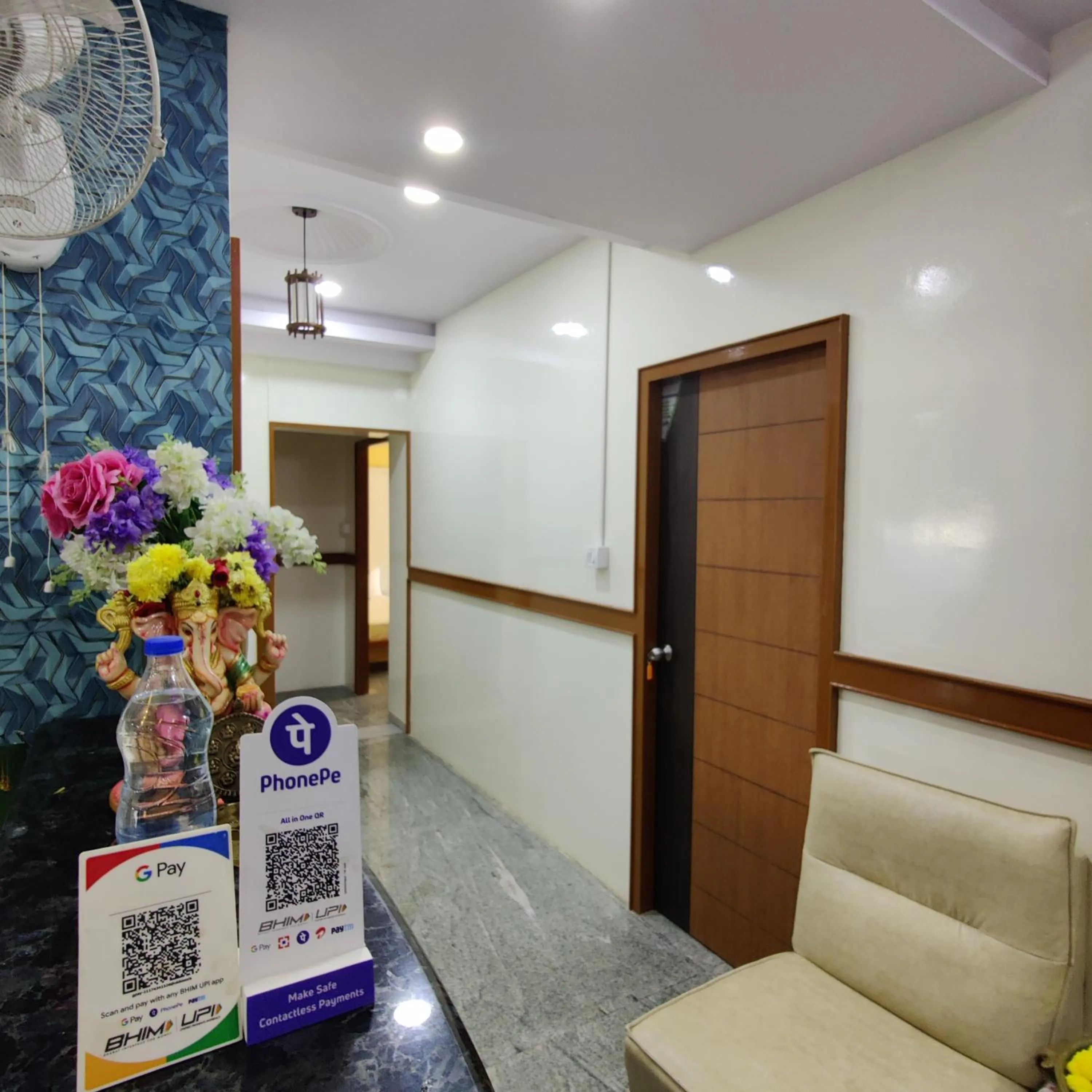 Lobby or reception in HOTEL SRI VAARI RESIDENCY