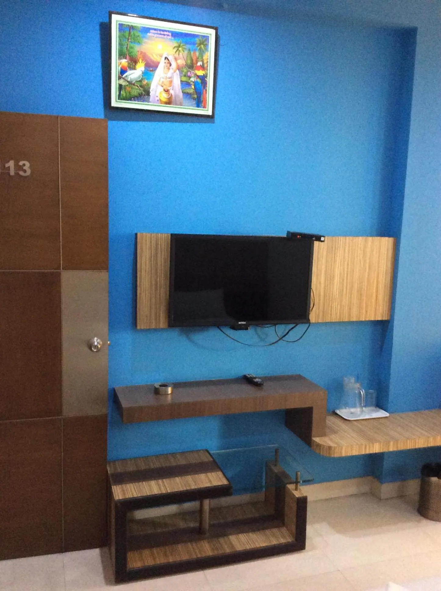 TV and multimedia in HOTEL SRI VAARI RESIDENCY