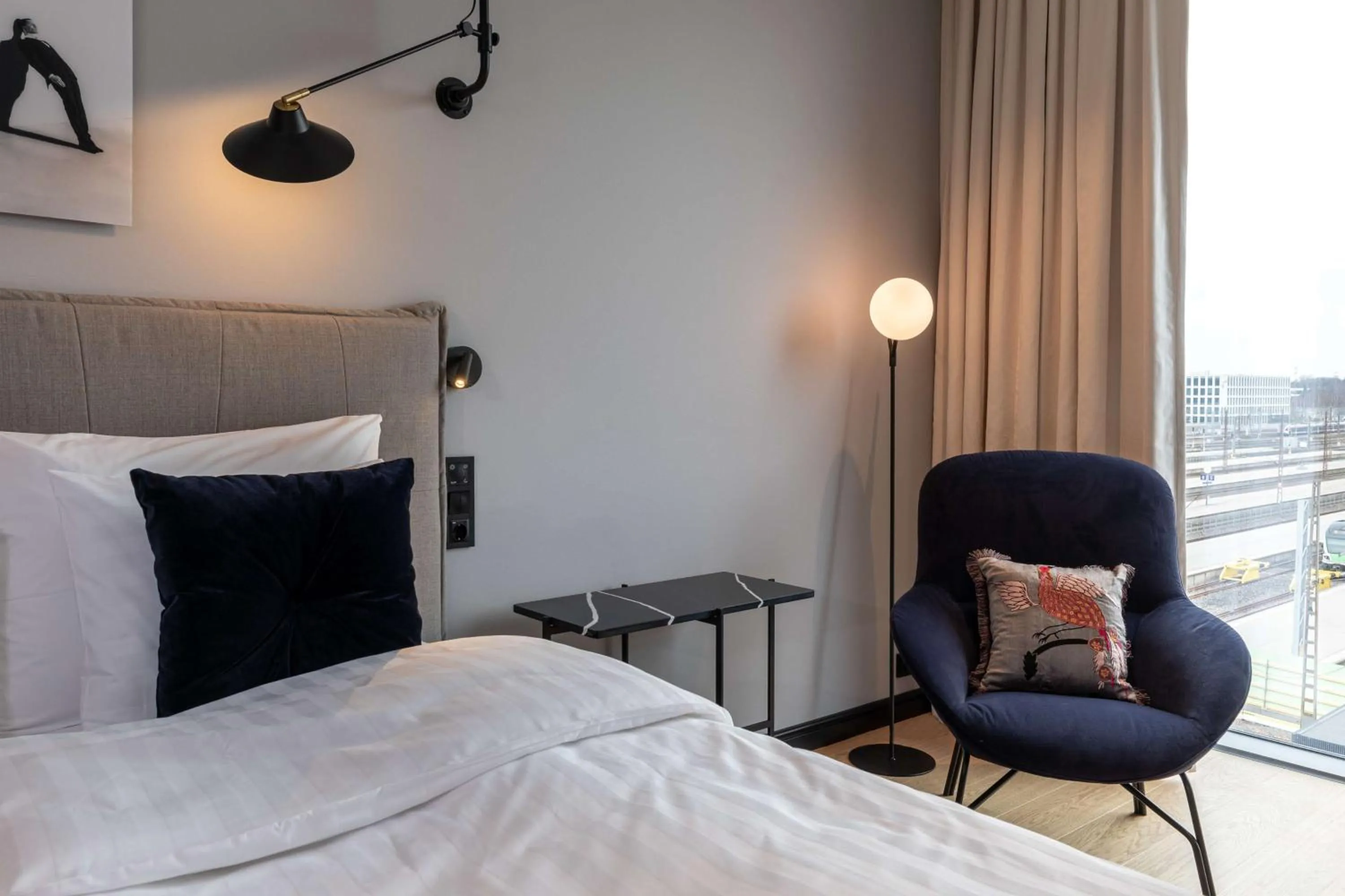 Bedroom, Bed in Scandic Grand Central Helsinki