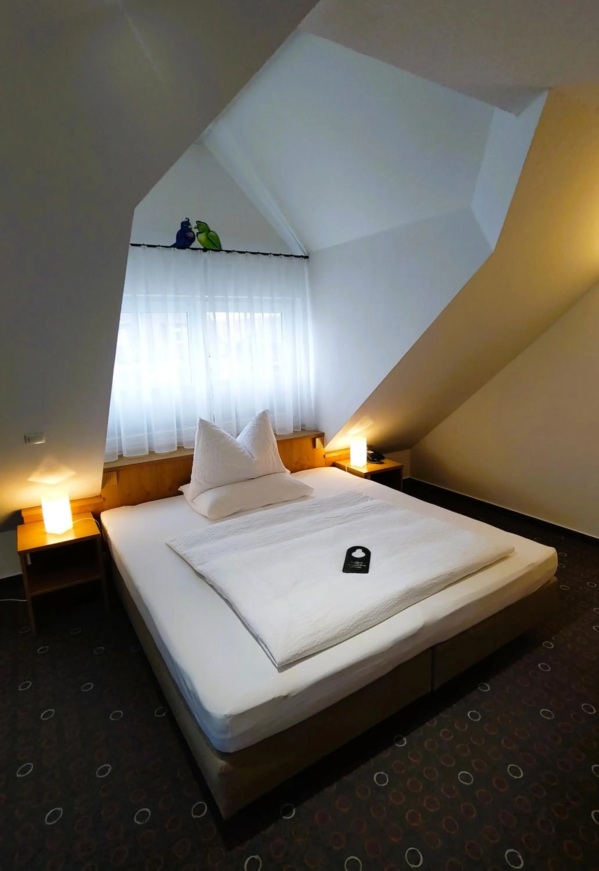Double or Twin Room with Bathroom - single occupancy in Landhaus Müller