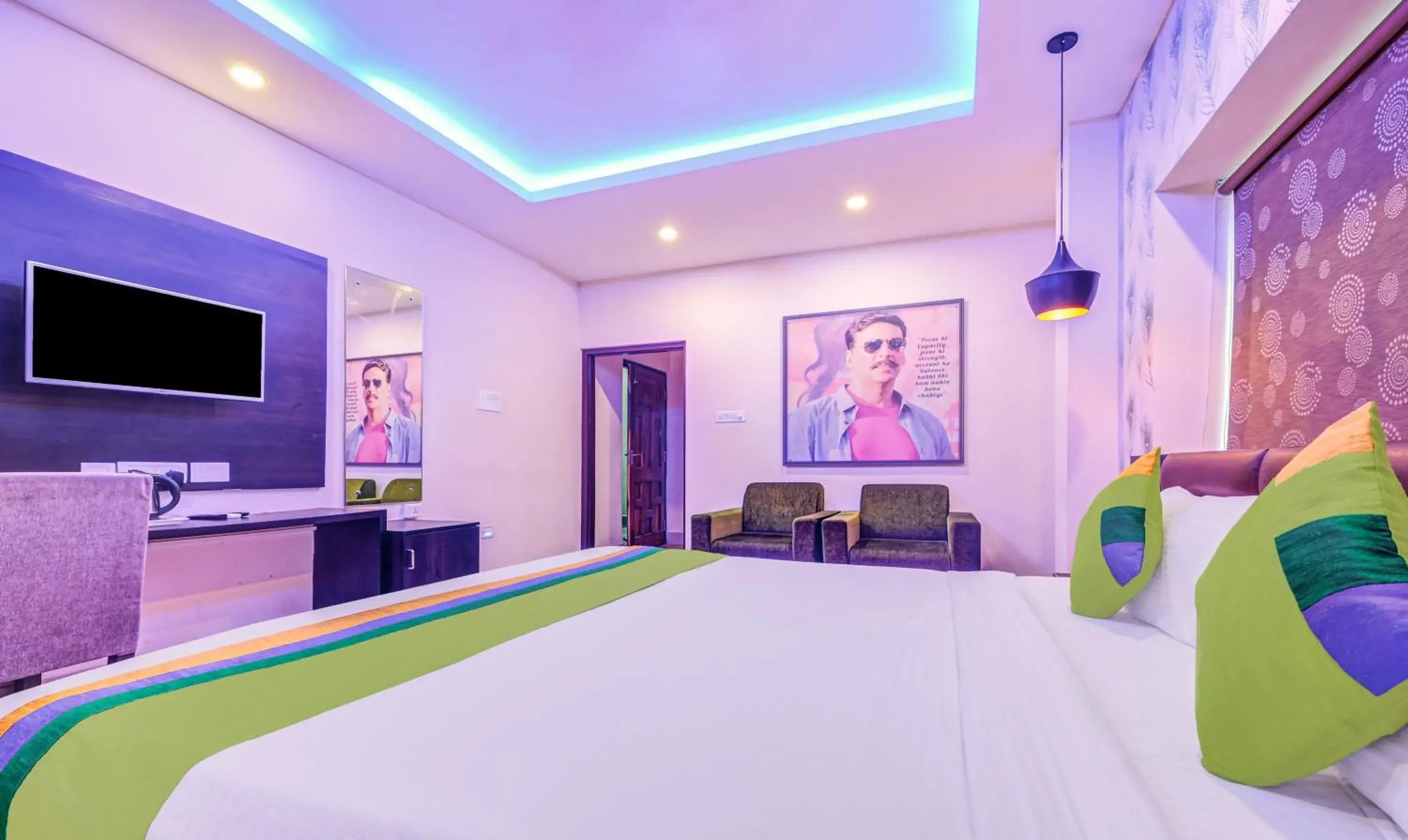 Bedroom, Bed in Treebo The Bollywood Bedroom, Bed in Treebo The Bollywood