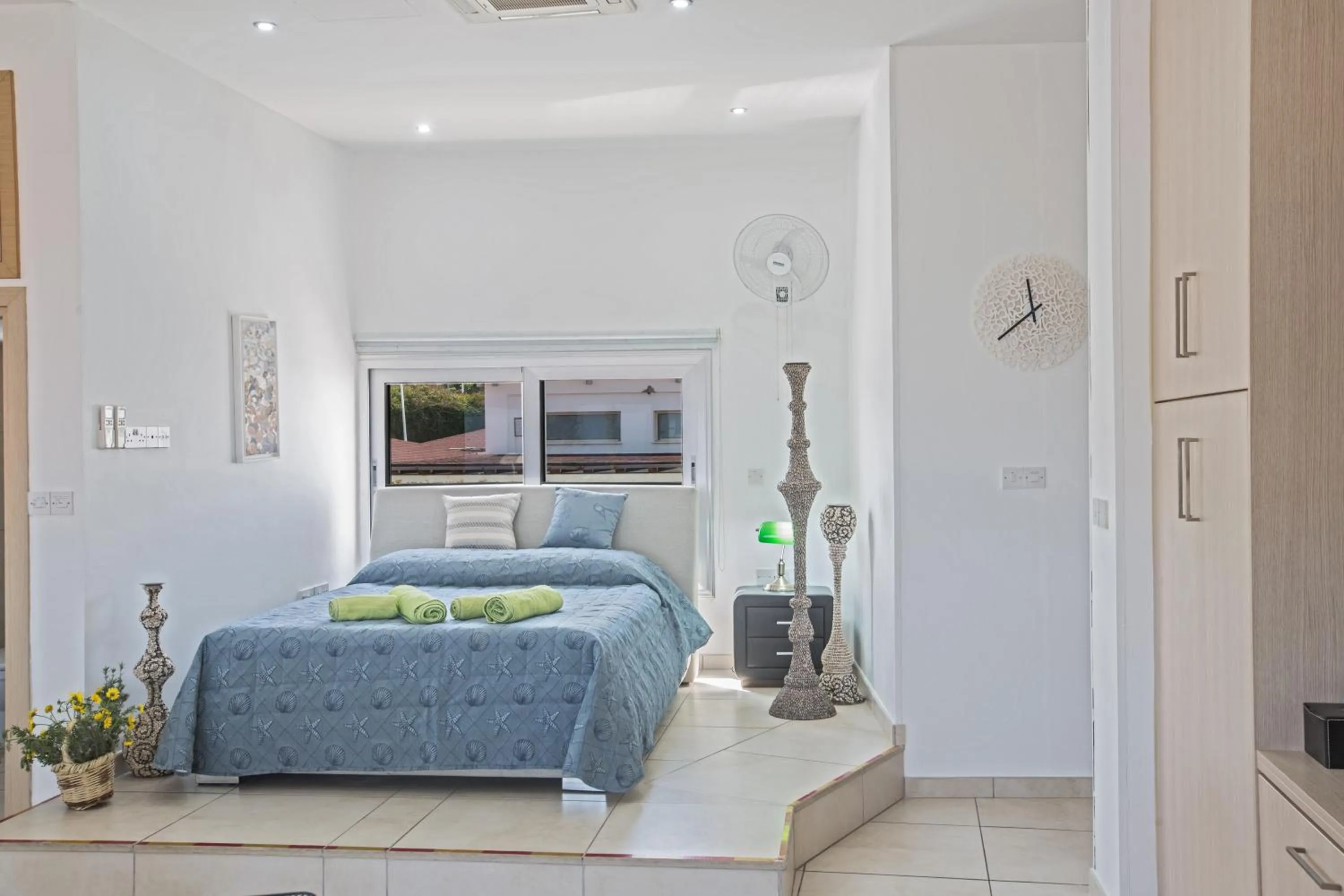 Pallini Court