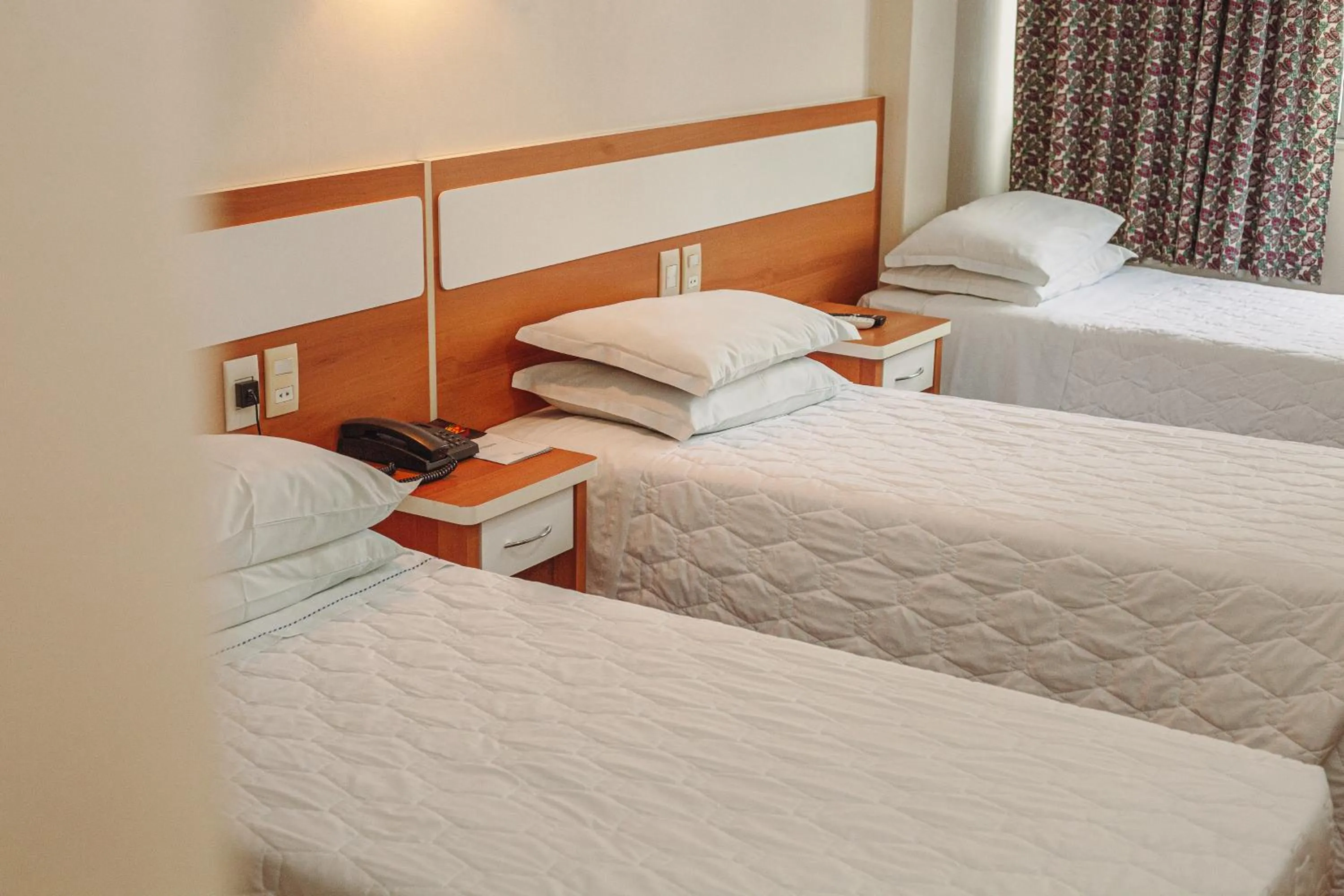 Bedroom, Bed in Hotel San Silvestre