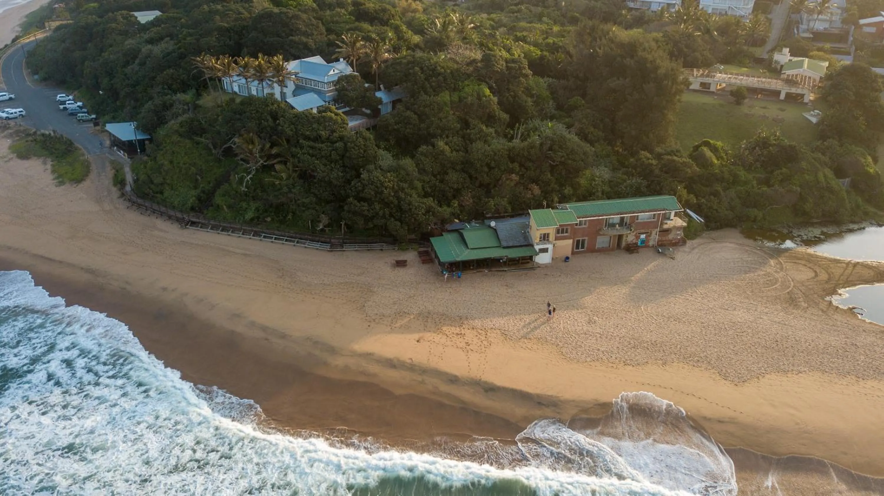 Beach in Danara Place