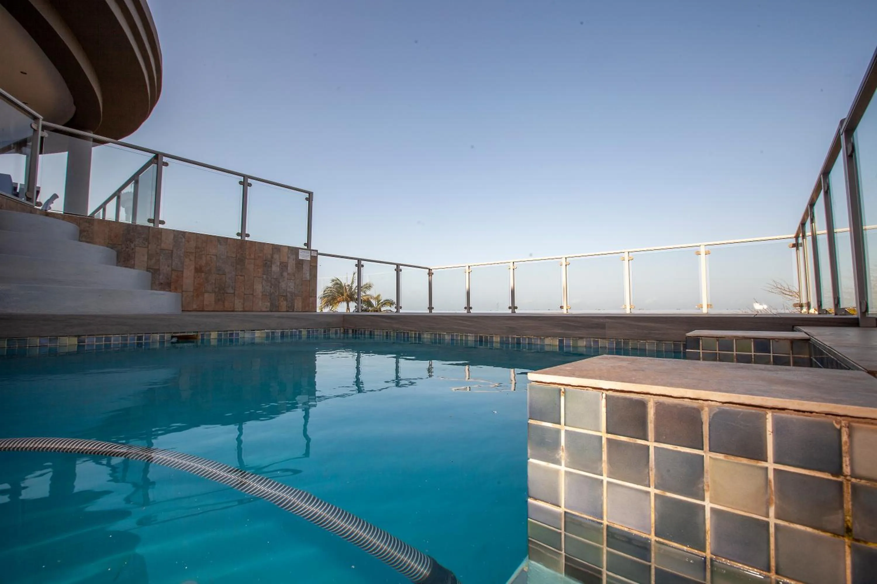 Swimming pool in Danara Place