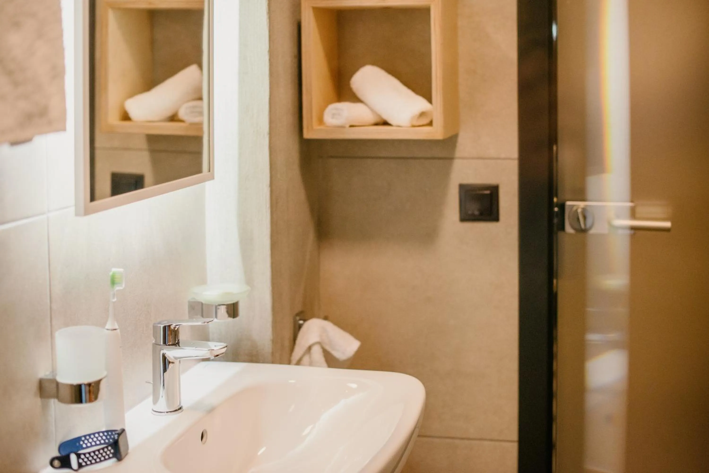 Bathroom in Cohort Koukaki