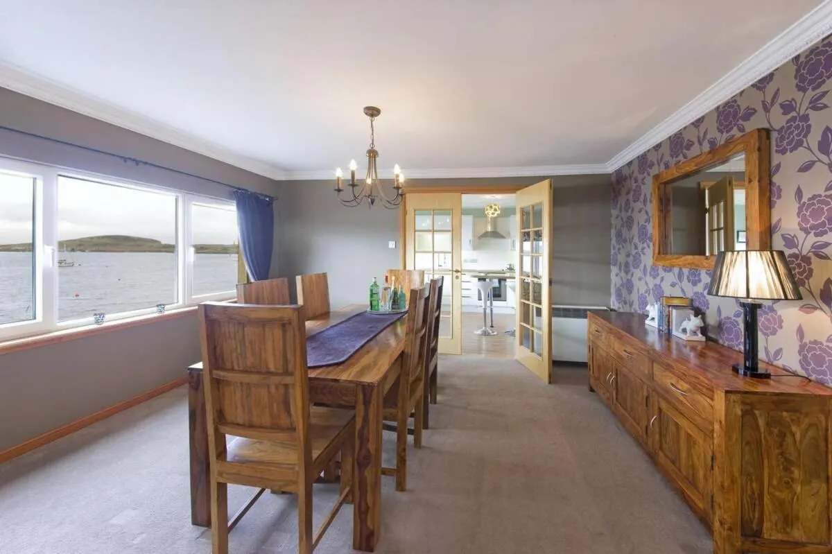 Esplanade Court Holiday Apartments