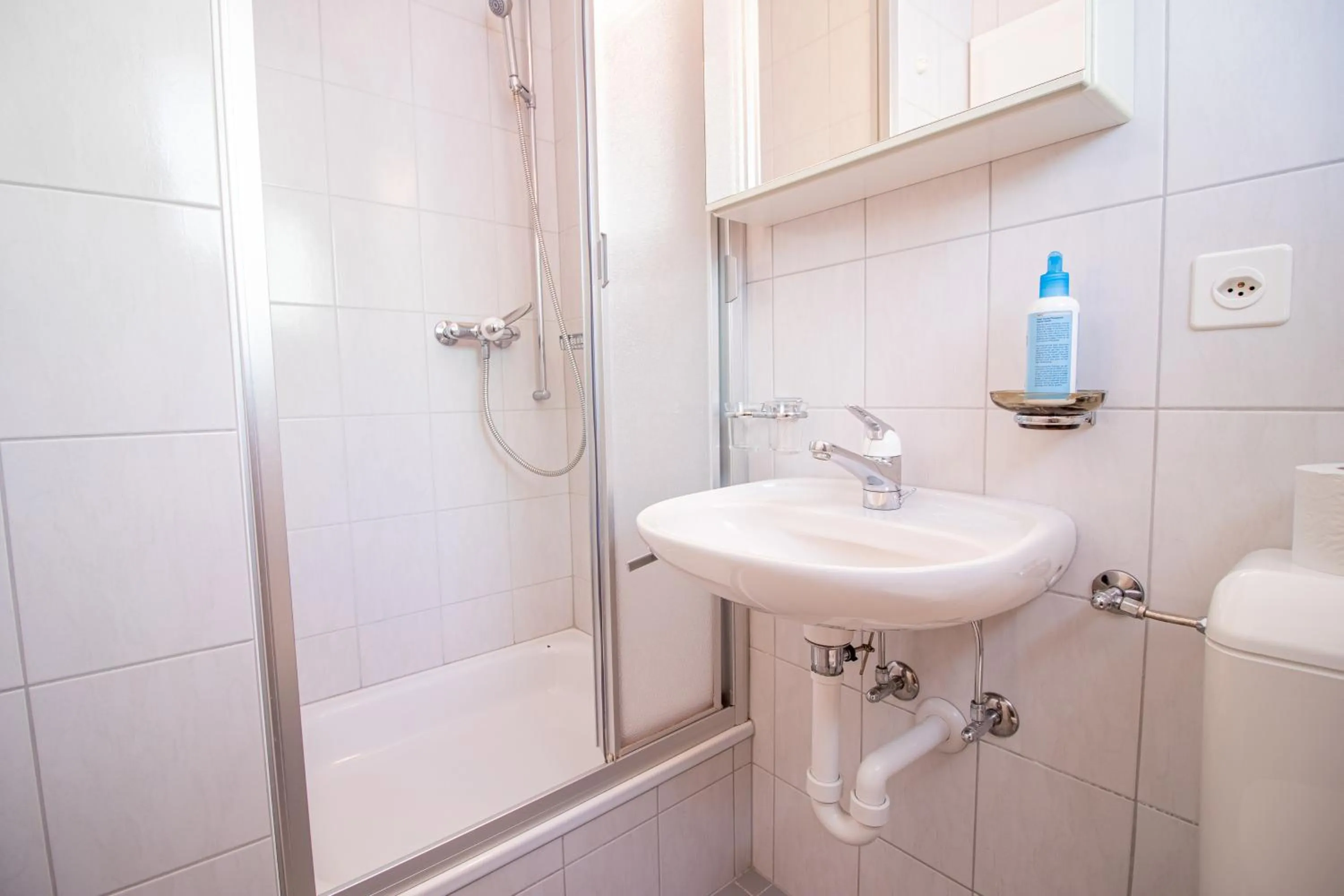 Bathroom in Linda 8 by Arosa Holiday