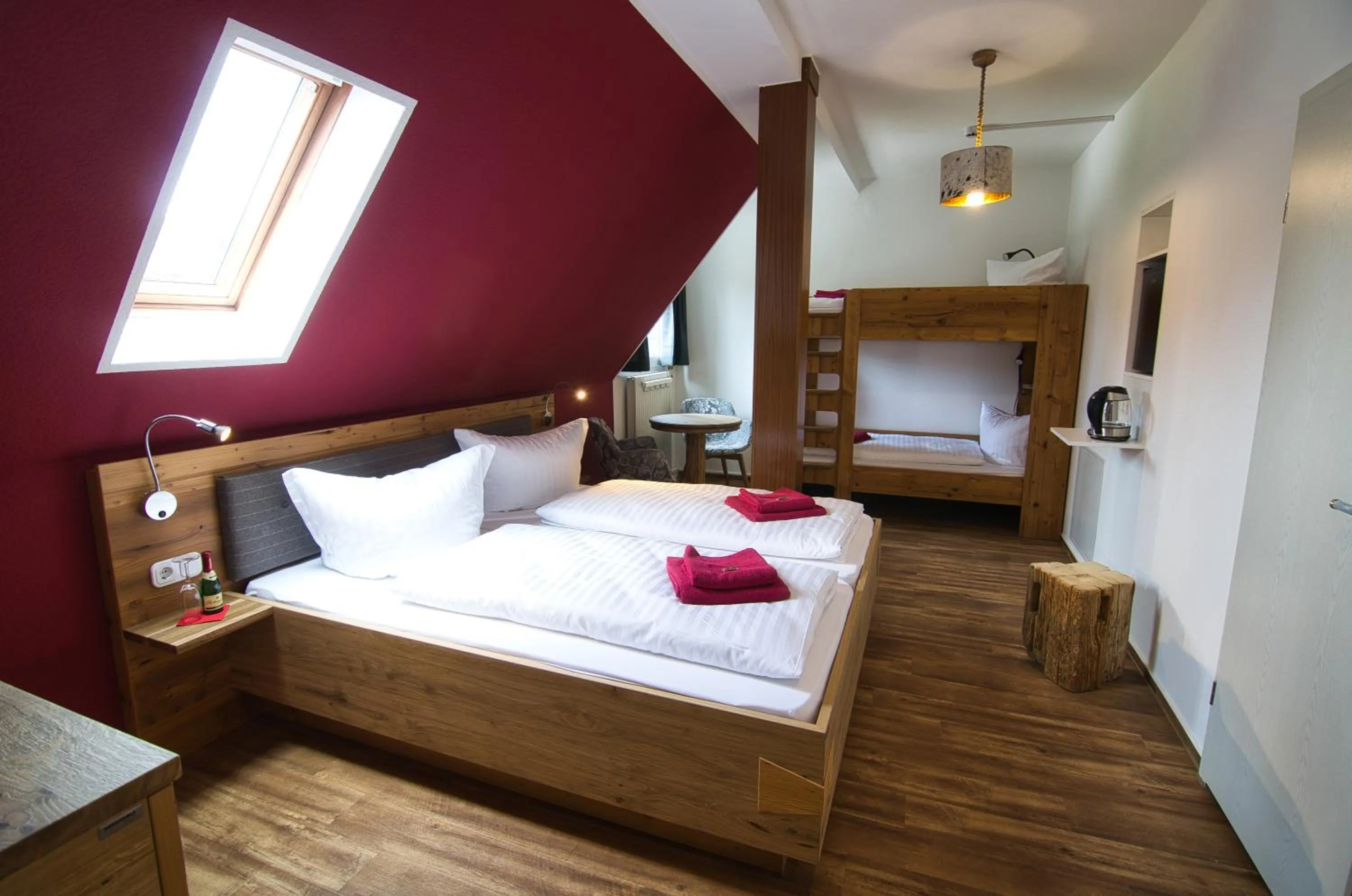 Photo of the whole room, Bed in Berghotel Bärenstein