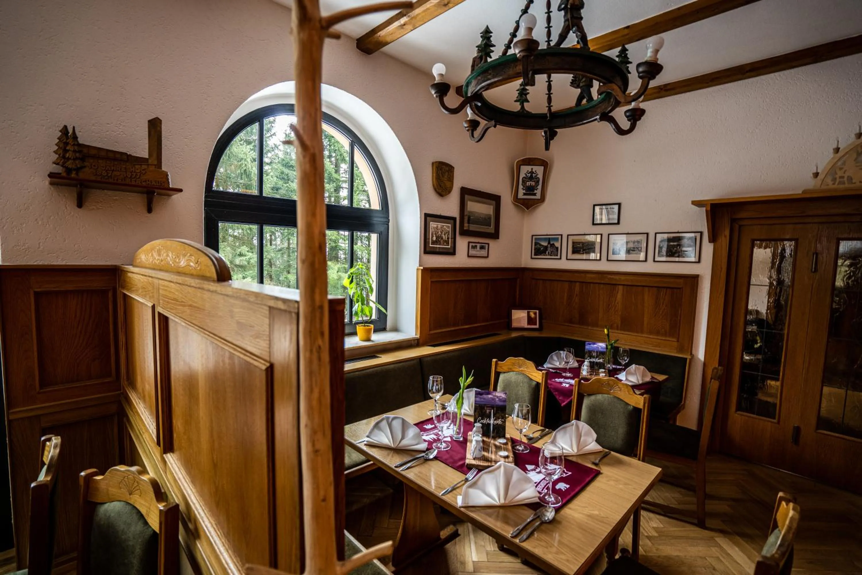 Restaurant/places to eat in Berghotel Bärenstein