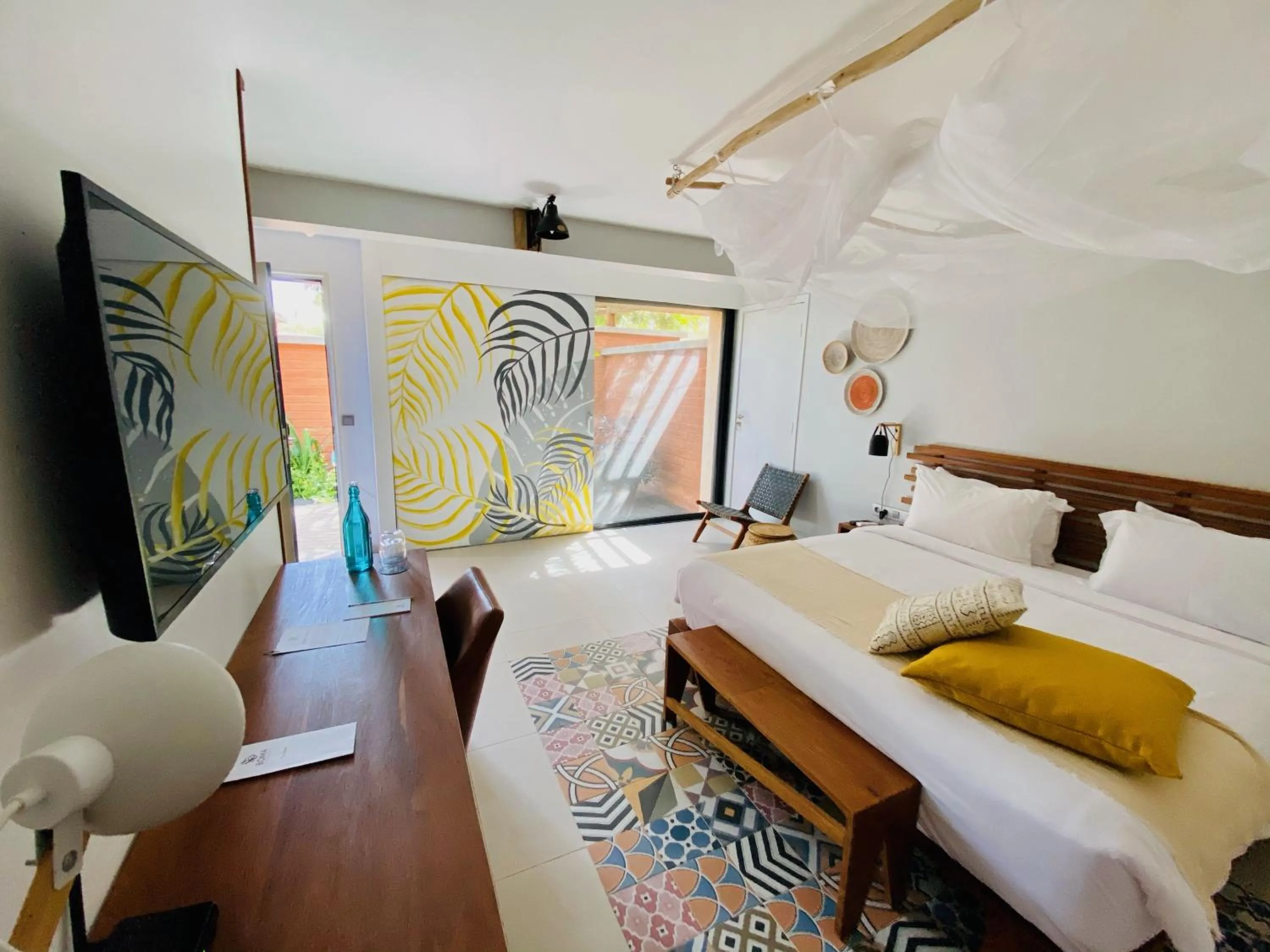 Bed in BOMA LifeStyle Hotel