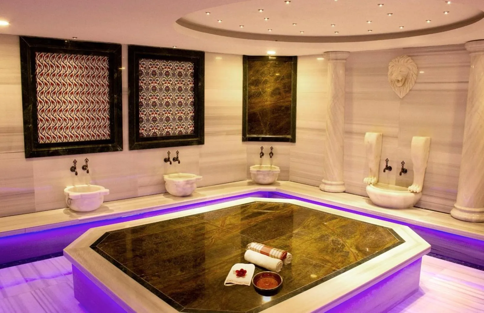 GRAND MEDYA HOTEL-OLDTOWN