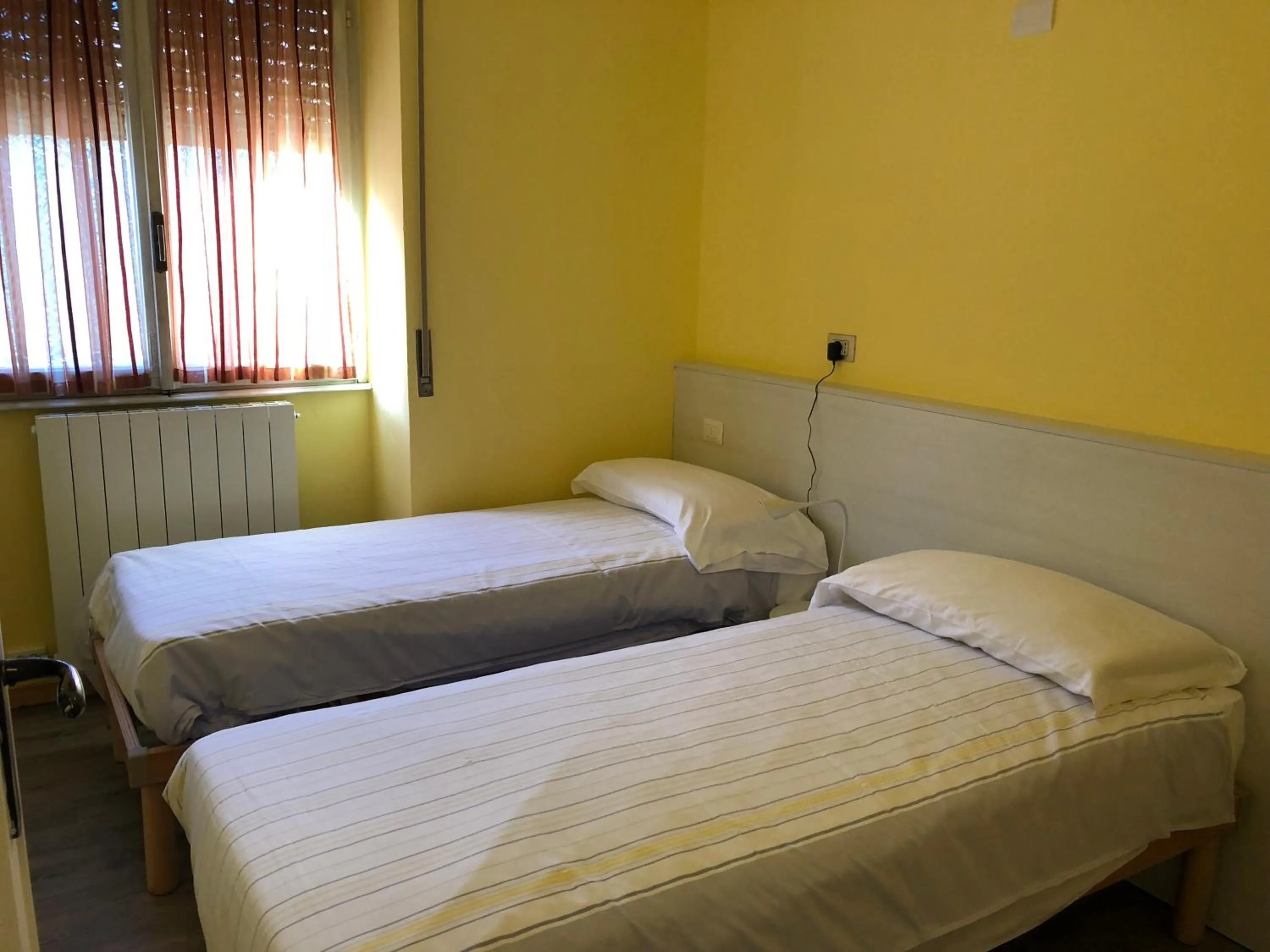 Bedroom, Bed in Suites And Chalets Laghi & Monti