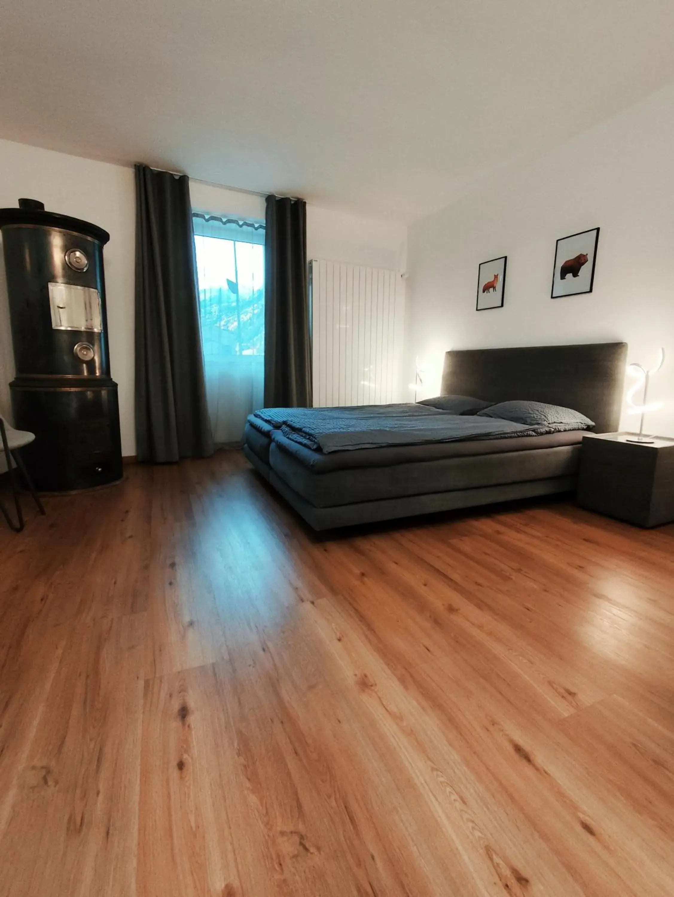 Quadruple Room with Private Bathroom in B&B Berninapass- Bernina Experience Quadruple Room with Private Bathroom in B&B Berninapass- Bernina Experience