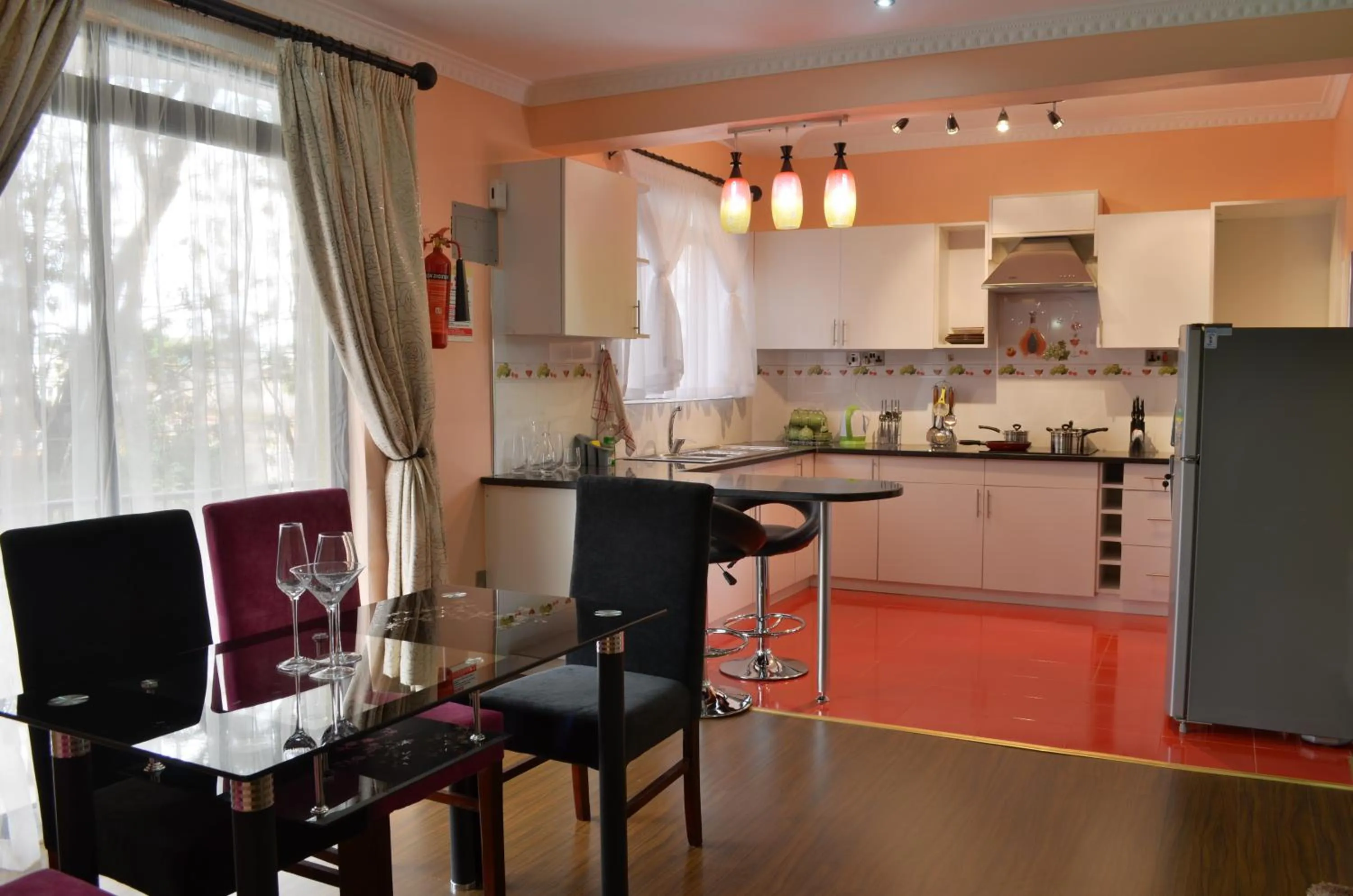 Restaurant/places to eat in Fahari Palace Serviced Apartments