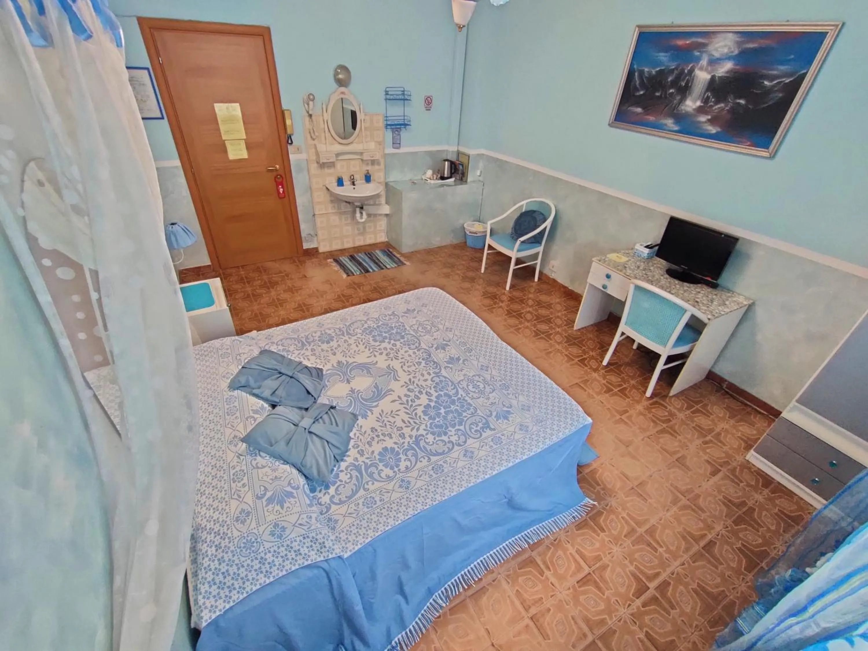 Bed in Hotel Serenella