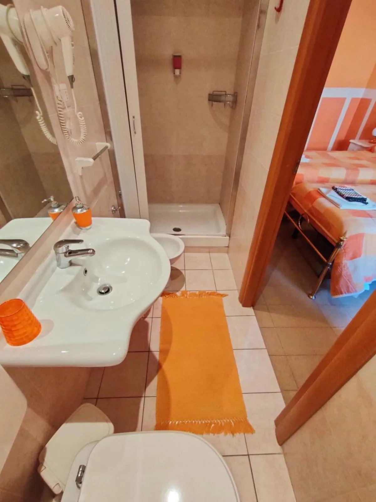 Bathroom in Hotel Serenella