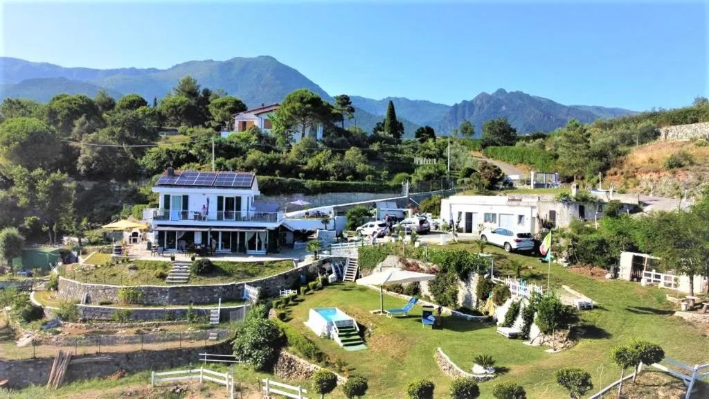 Property building in Agrifazenda