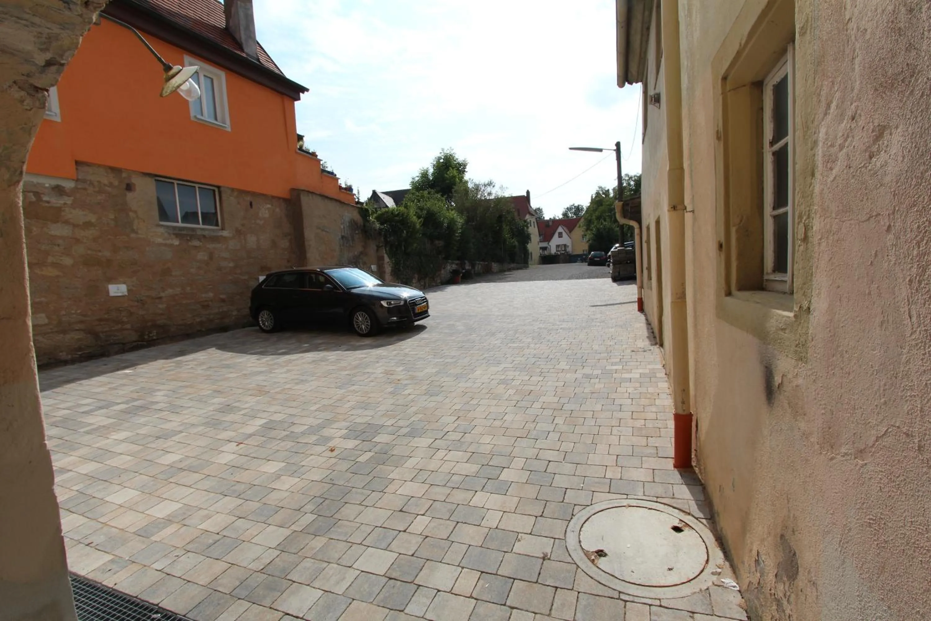Facade/entrance in Gästehaus Plönlein - Hotel Goldener Hirsch Rothenburg