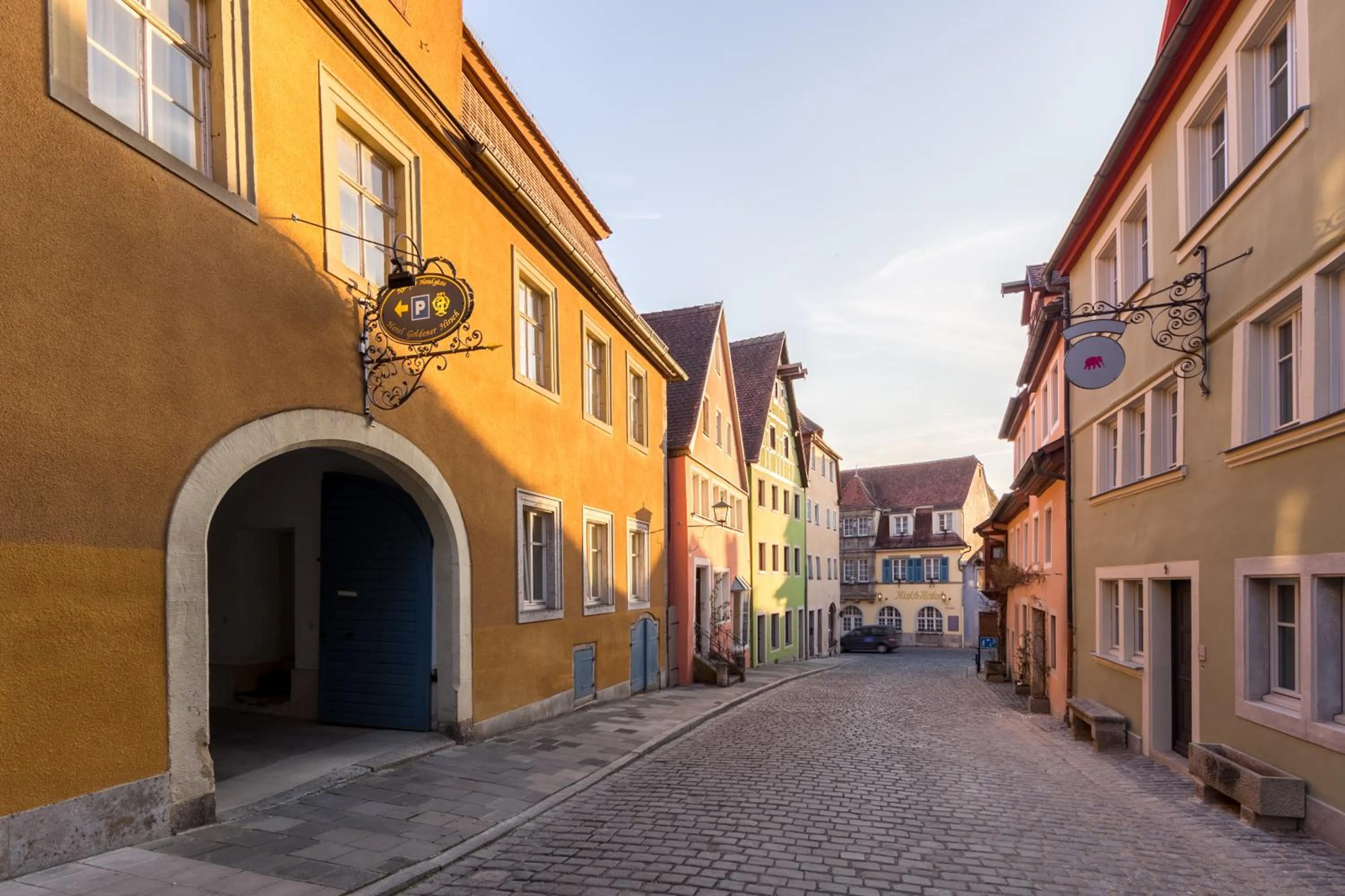 Facade/entrance in Gästehaus Plönlein - Hotel Goldener Hirsch Rothenburg