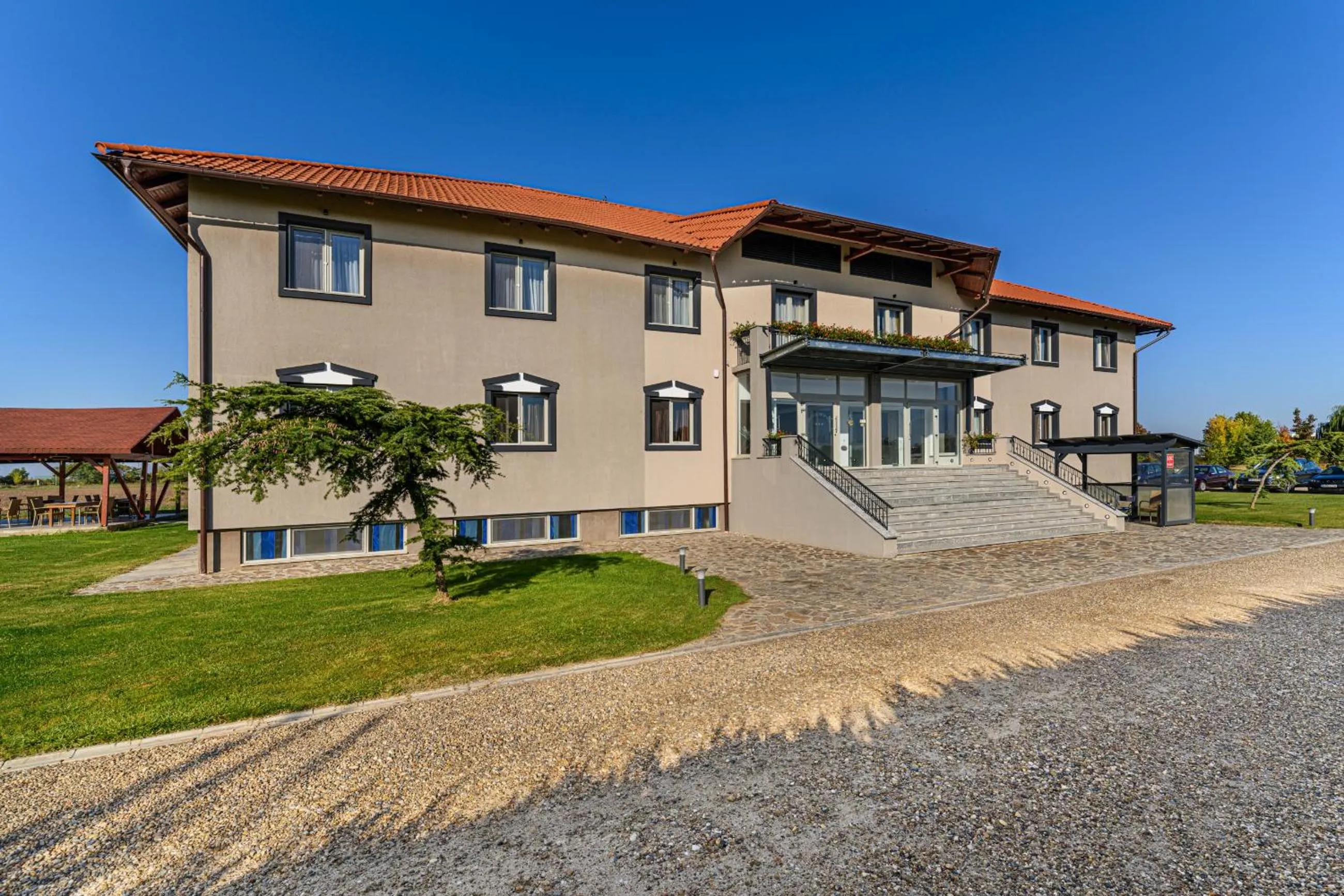 Property building in Stejarii Resort