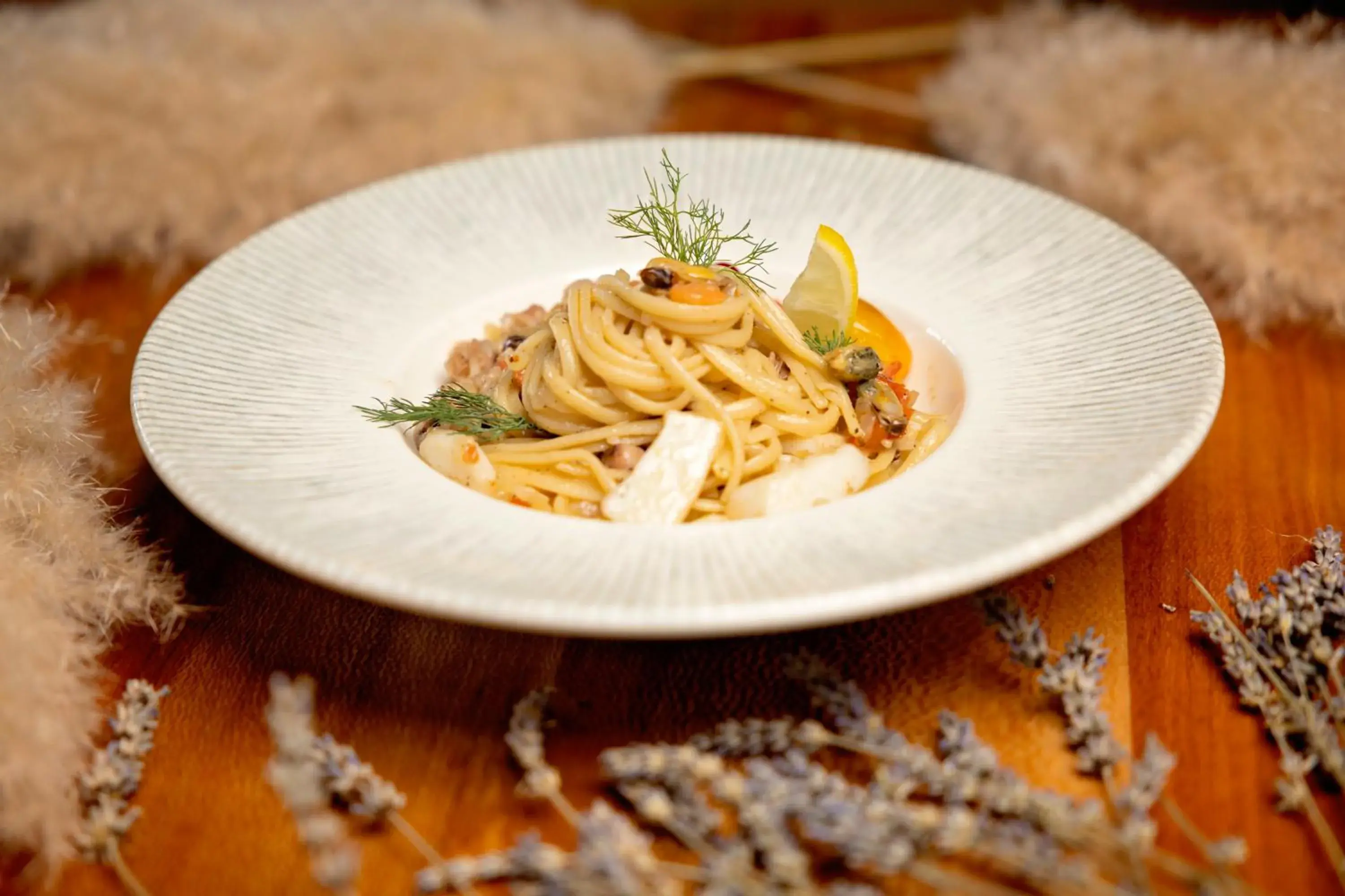 Restaurant/places to eat in Stejarii Resort Restaurant/places to eat in Stejarii Resort