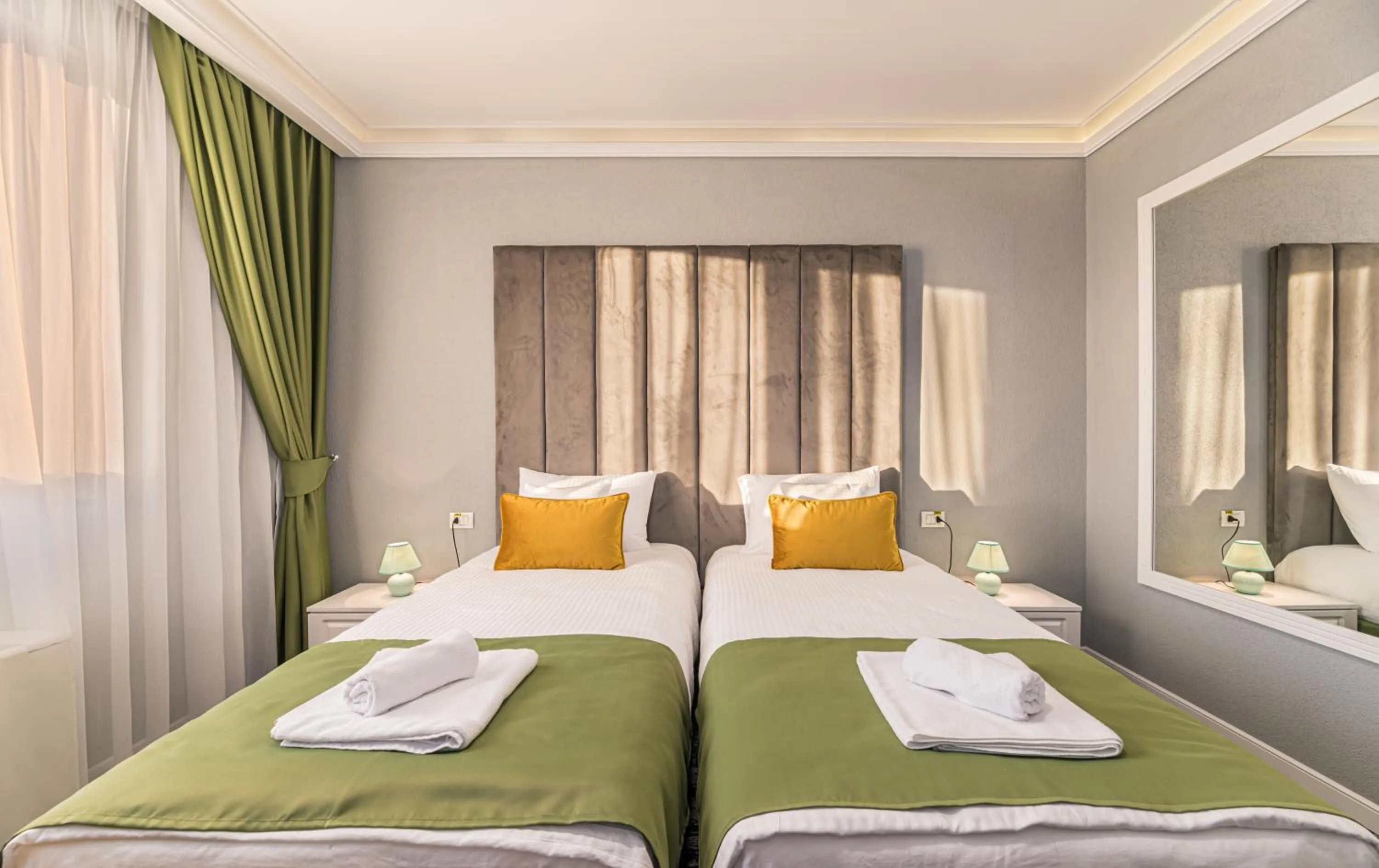 Photo of the whole room, Bed in Stejarii Resort