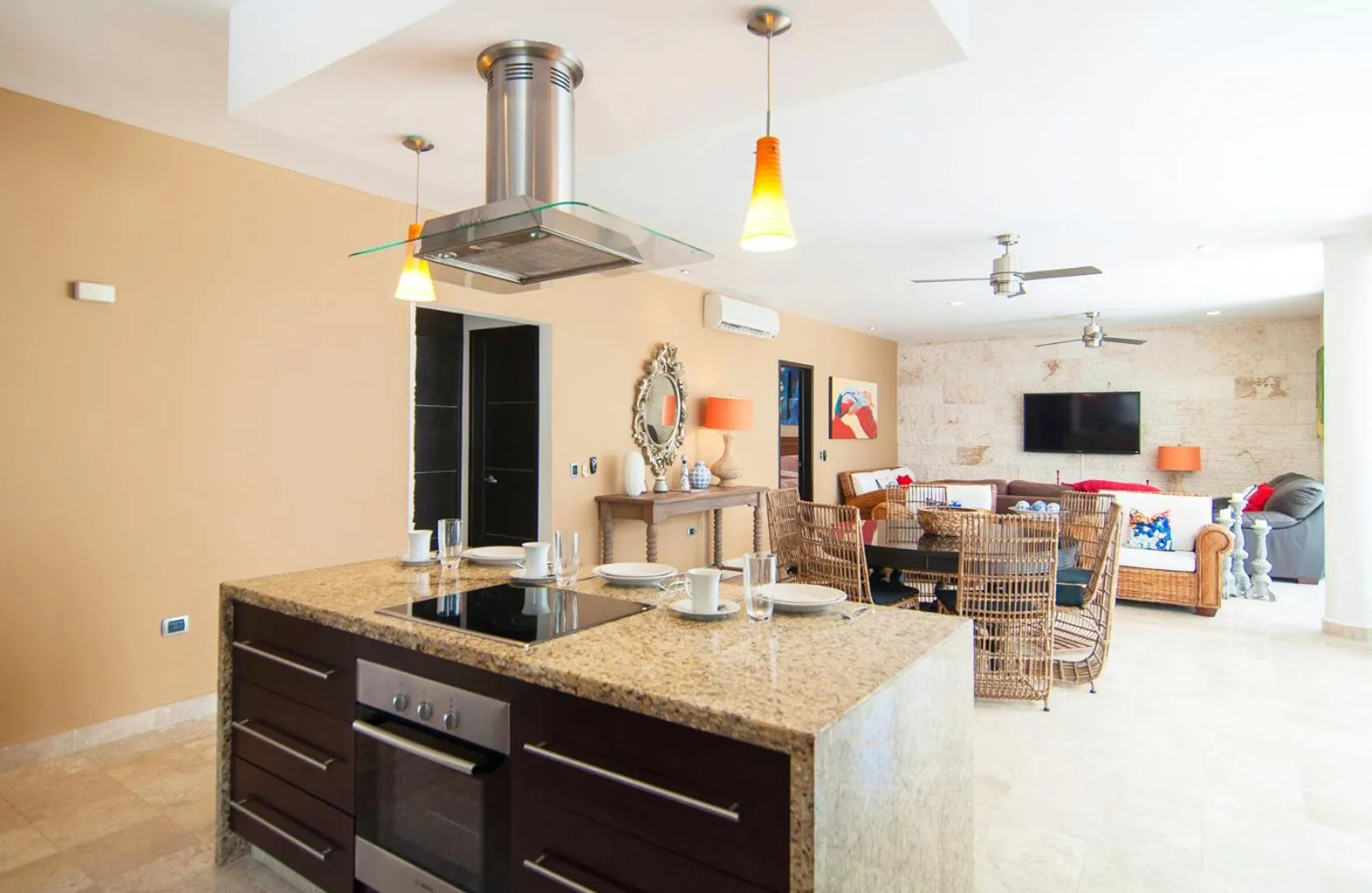 Dining area in Exceptional Location Near Beach, Pool-View Balcony