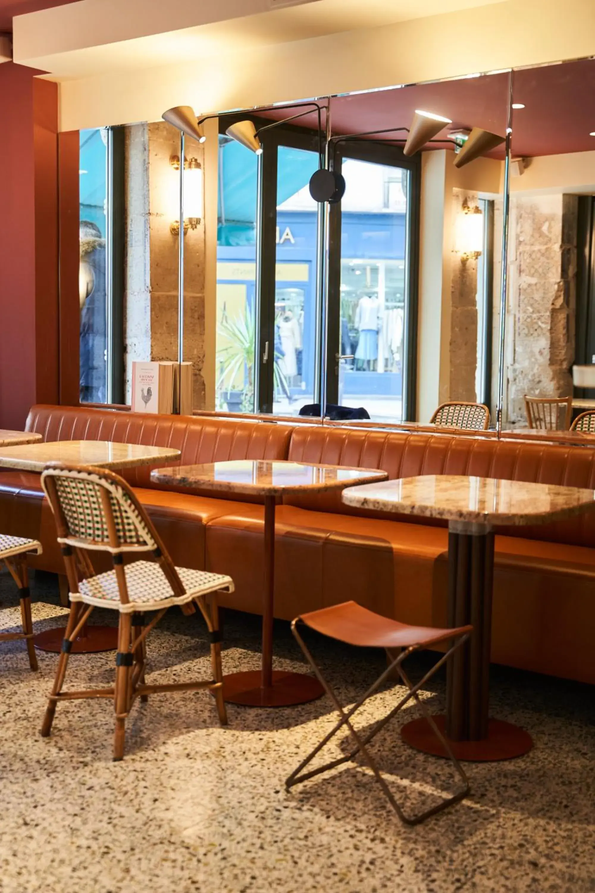 Restaurant/places to eat in Hôtel du Sentier Restaurant/places to eat in Hôtel du Sentier