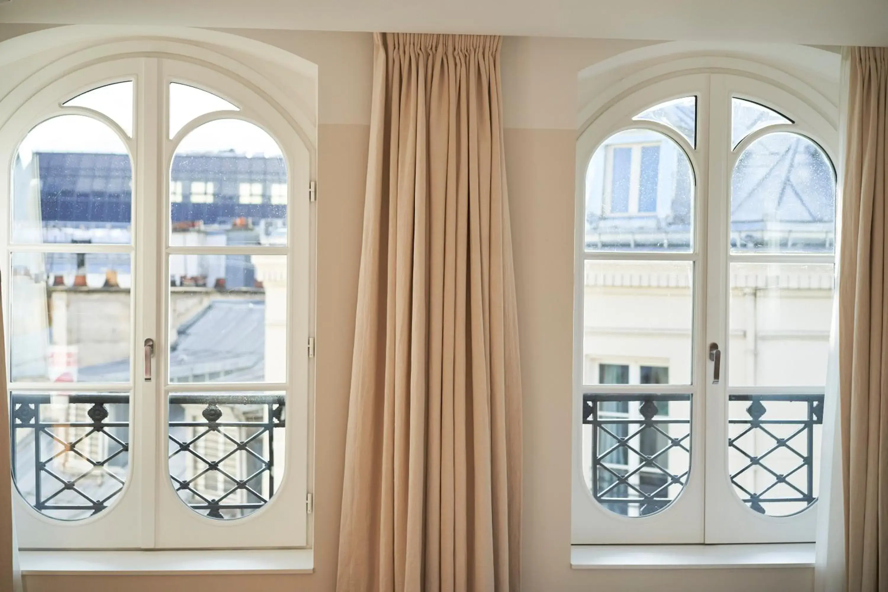 City view in Hôtel du Sentier City view in Hôtel du Sentier