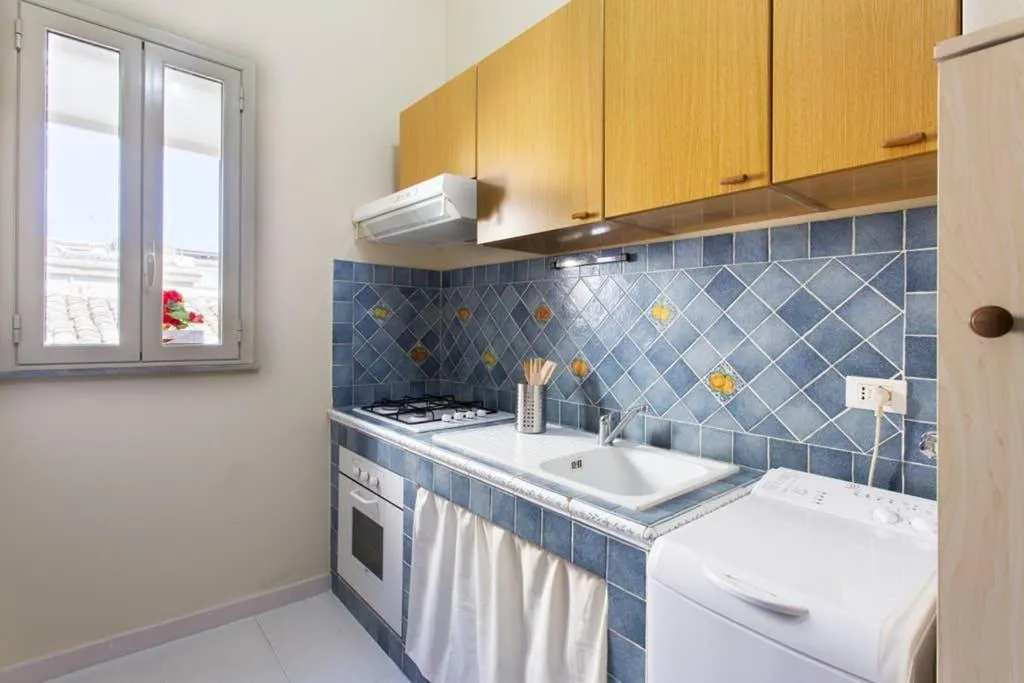 Kitchen or kitchenette in Da Mari e Paolo