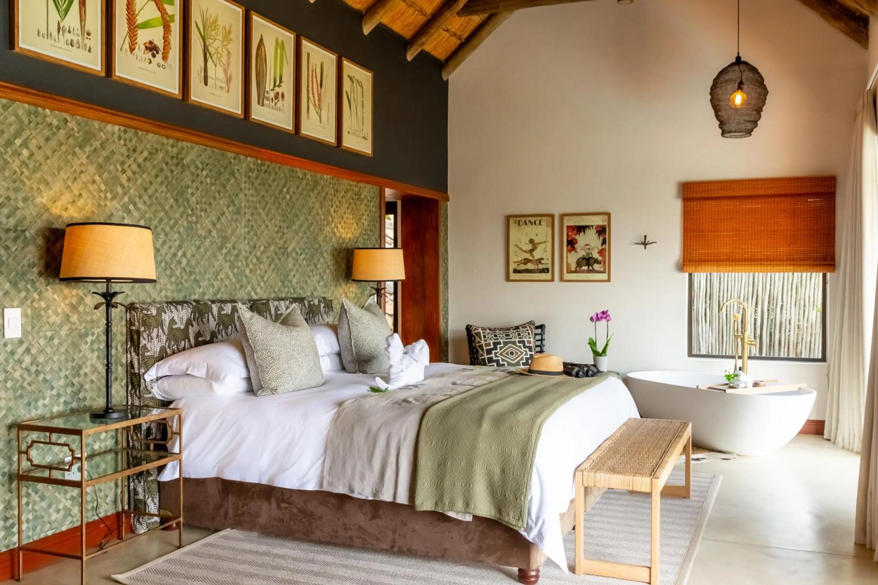 Bed in Buhala Lodge