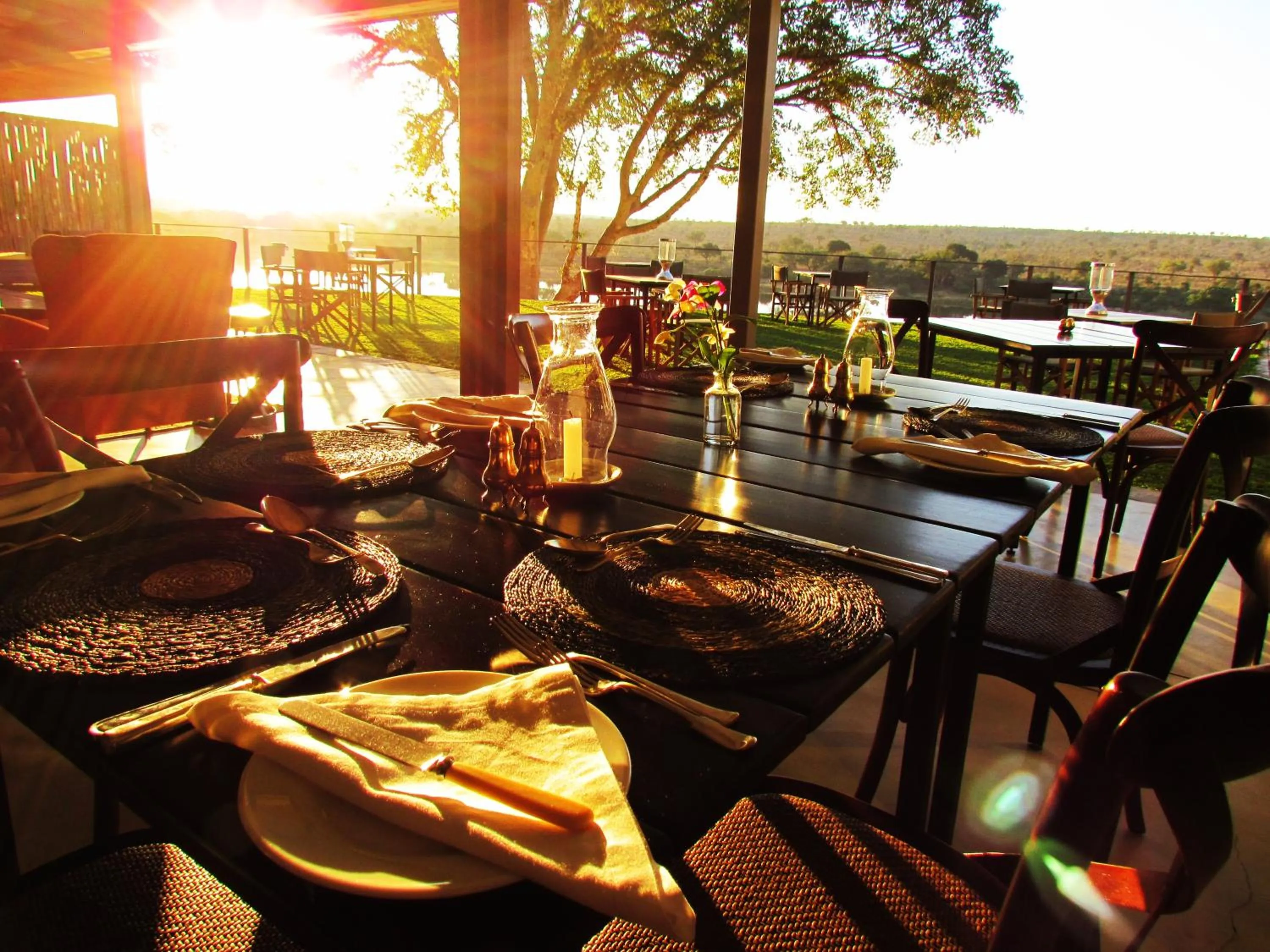 Restaurant/places to eat in Buhala Lodge