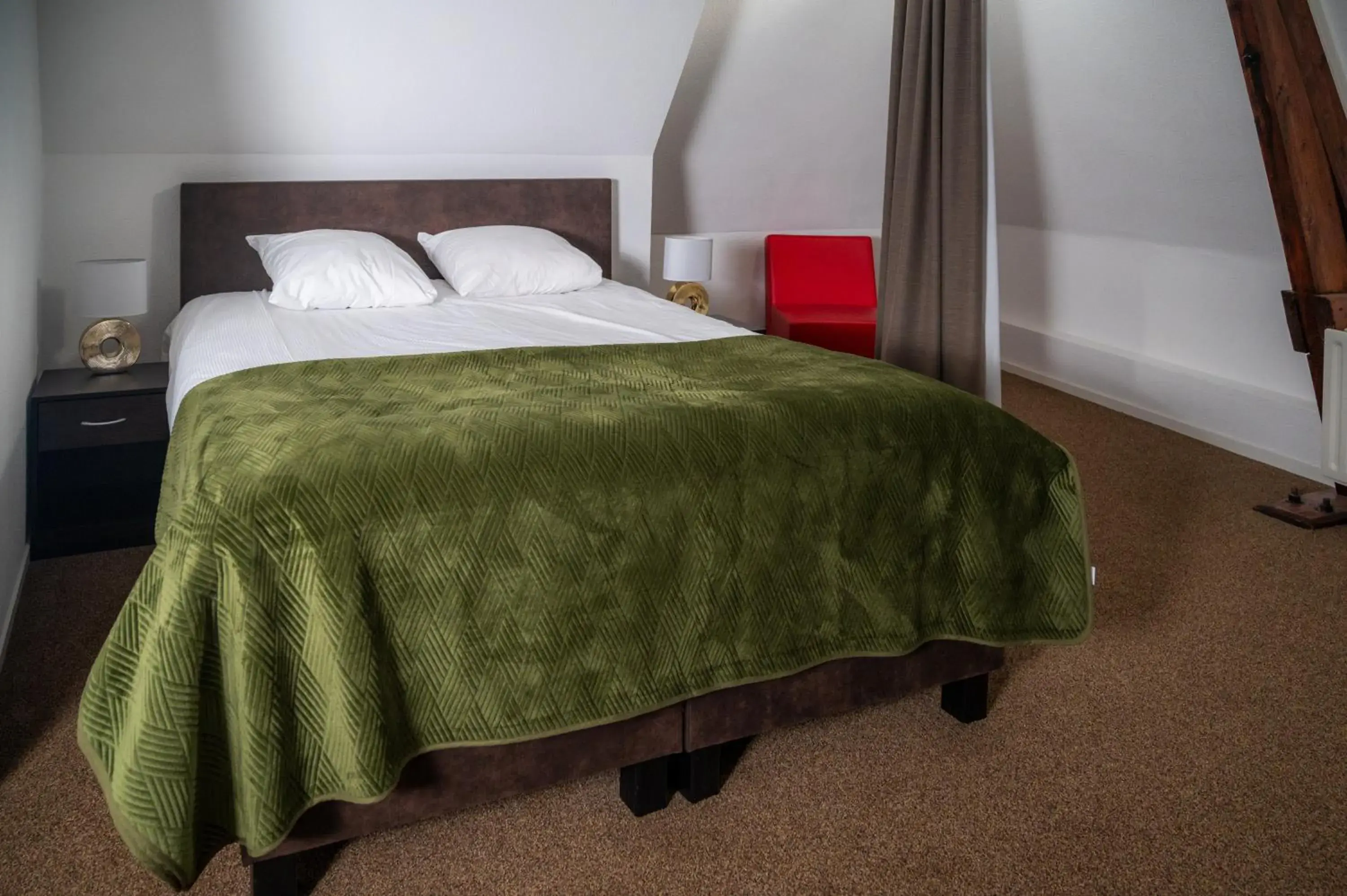 Double Room With King Bed in The Velvet Lodge Double Room With King Bed in The Velvet Lodge