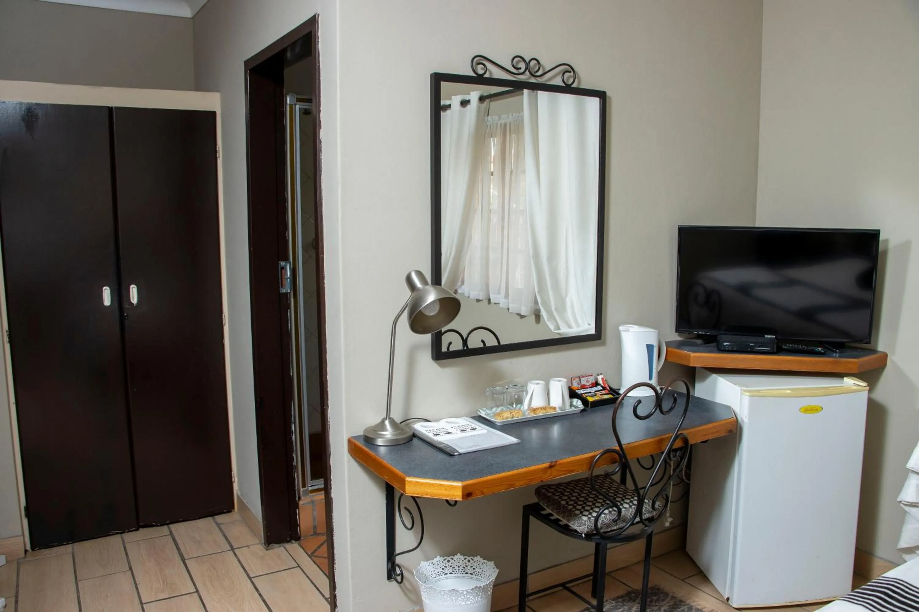 TV and multimedia in Oregon Place Guest House