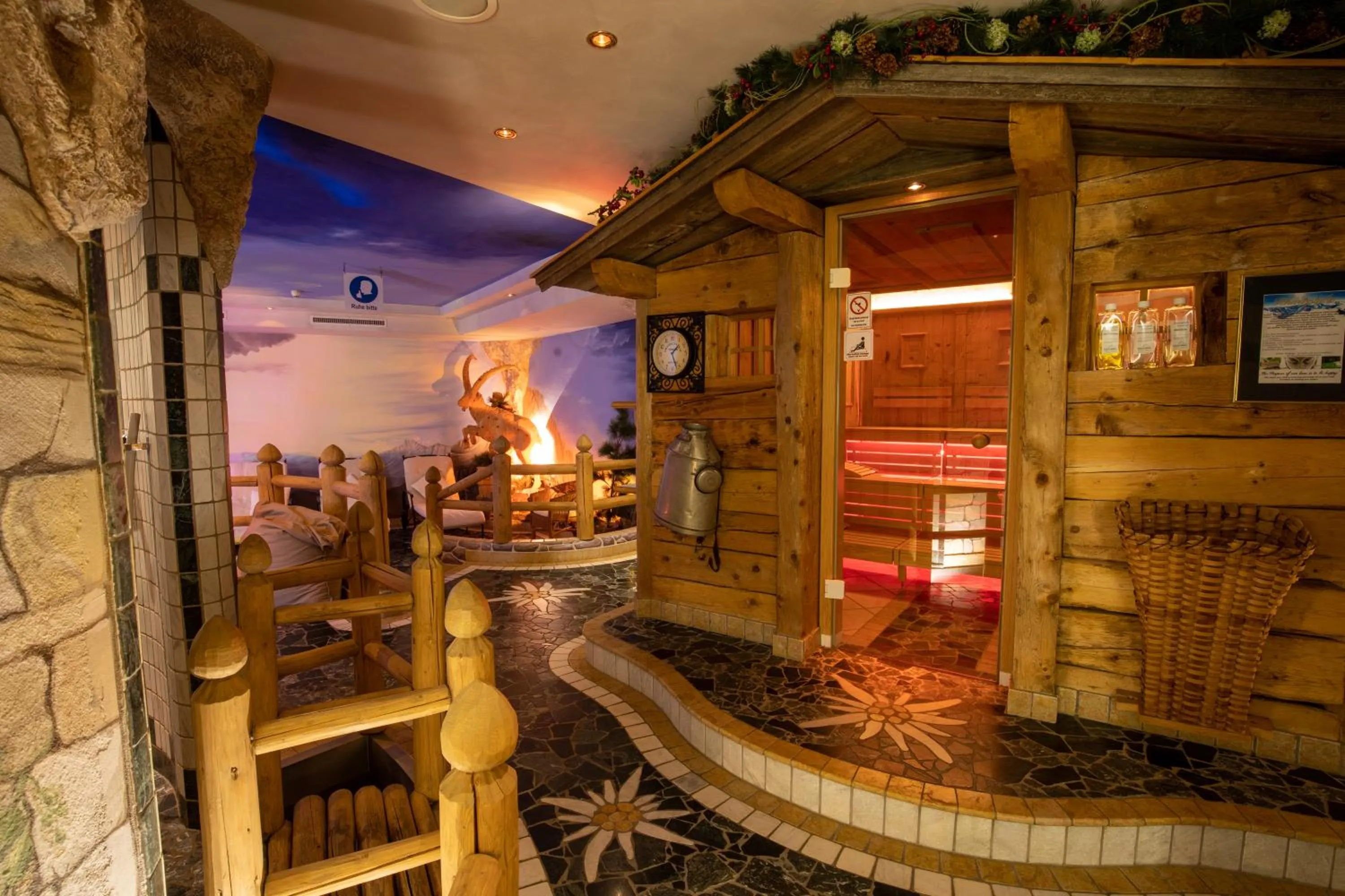 Spa and wellness centre/facilities in Hotel Garni Monte Bianco