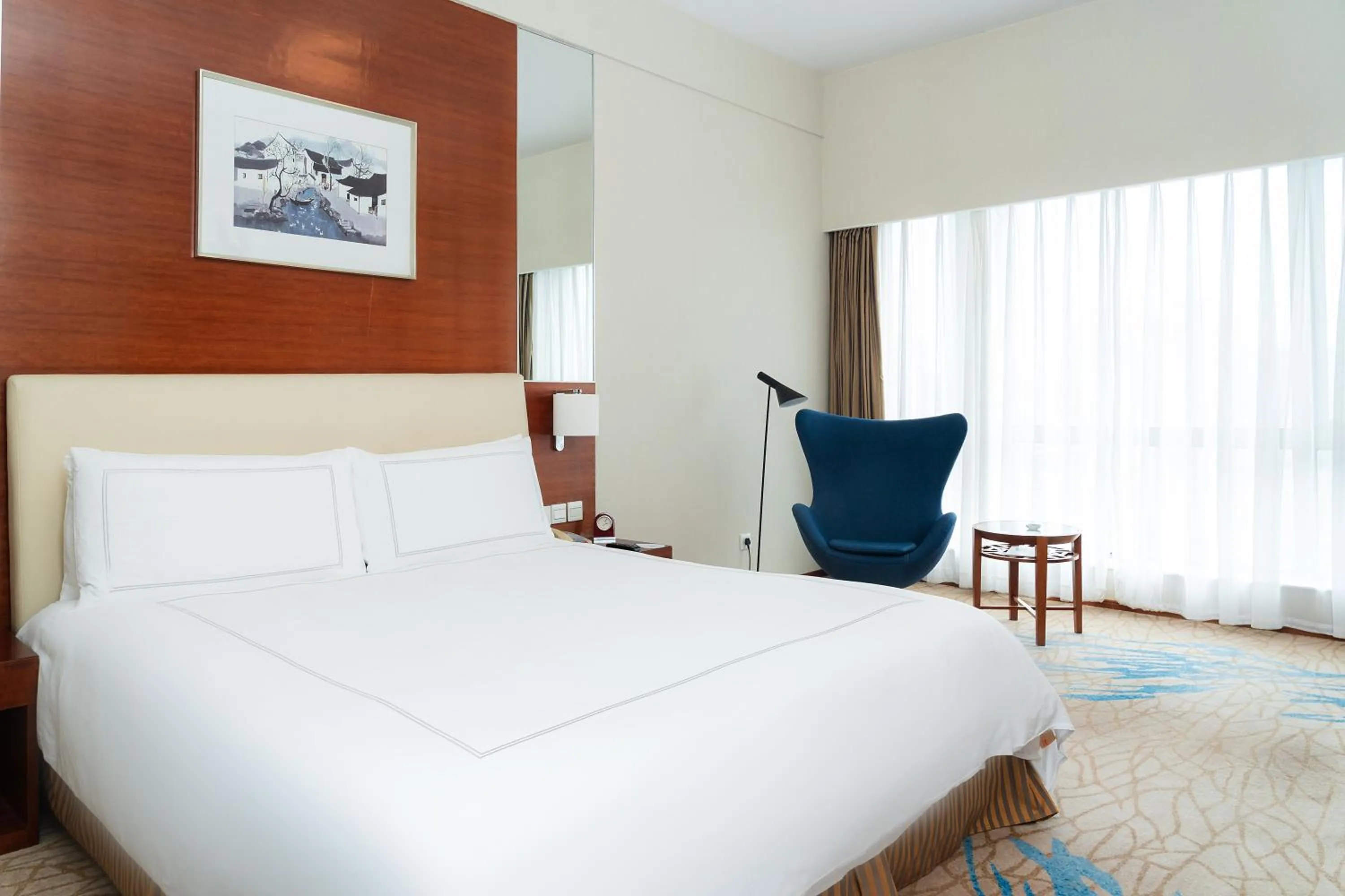 Photo of the whole room, Bed in Paradox Kunshan