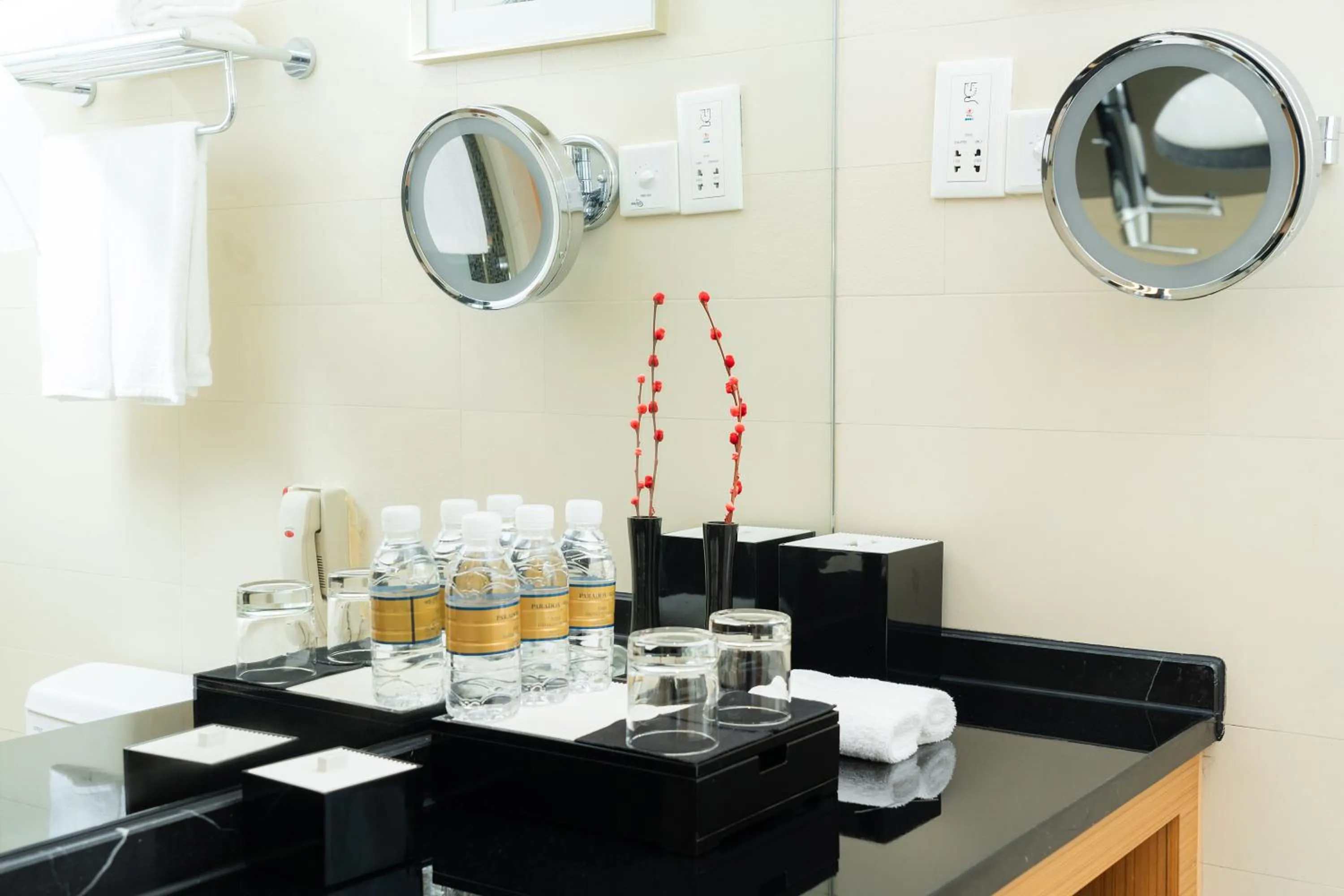 Toilet in Paradox Kunshan