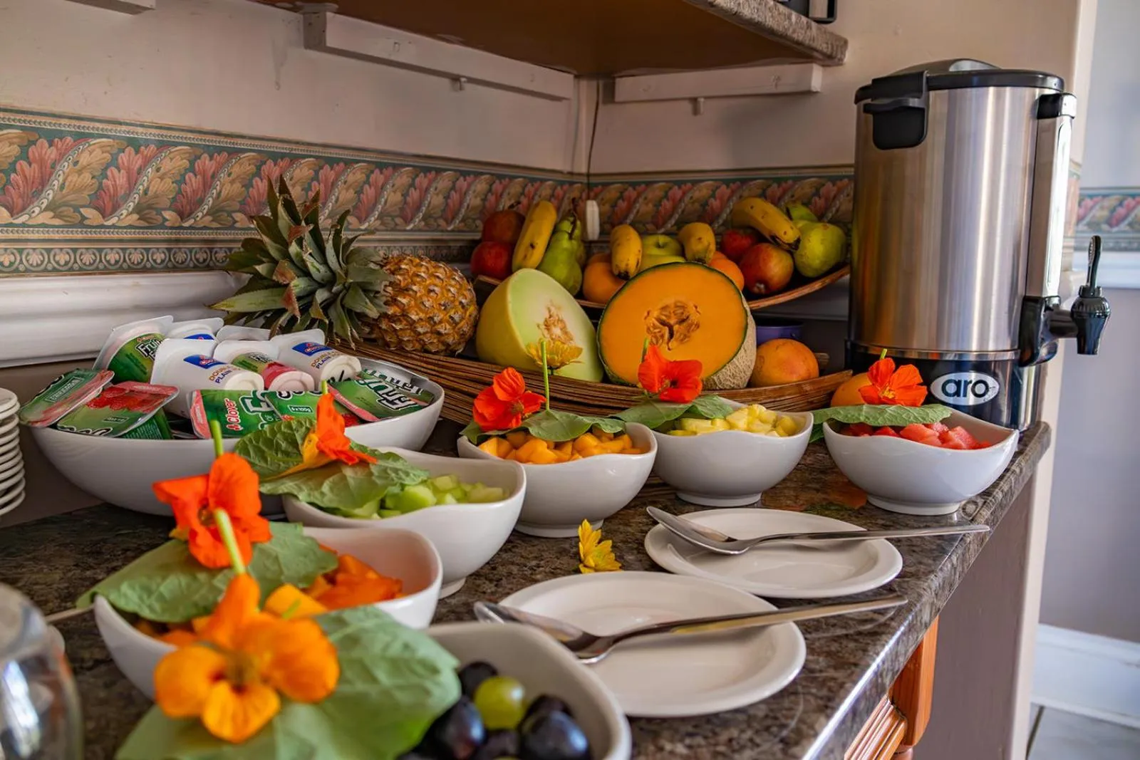 Buffet breakfast in Westlodge at Graskop B&B