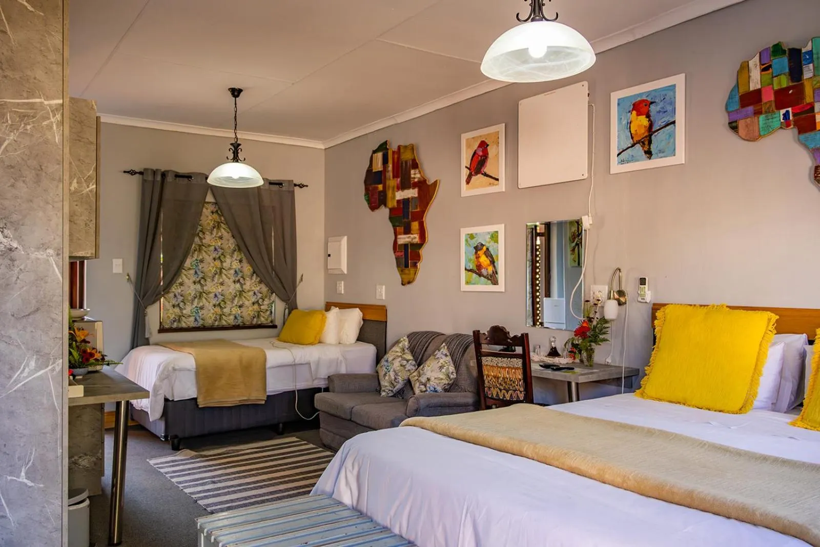 Photo of the whole room, Bed in Westlodge at Graskop B&B