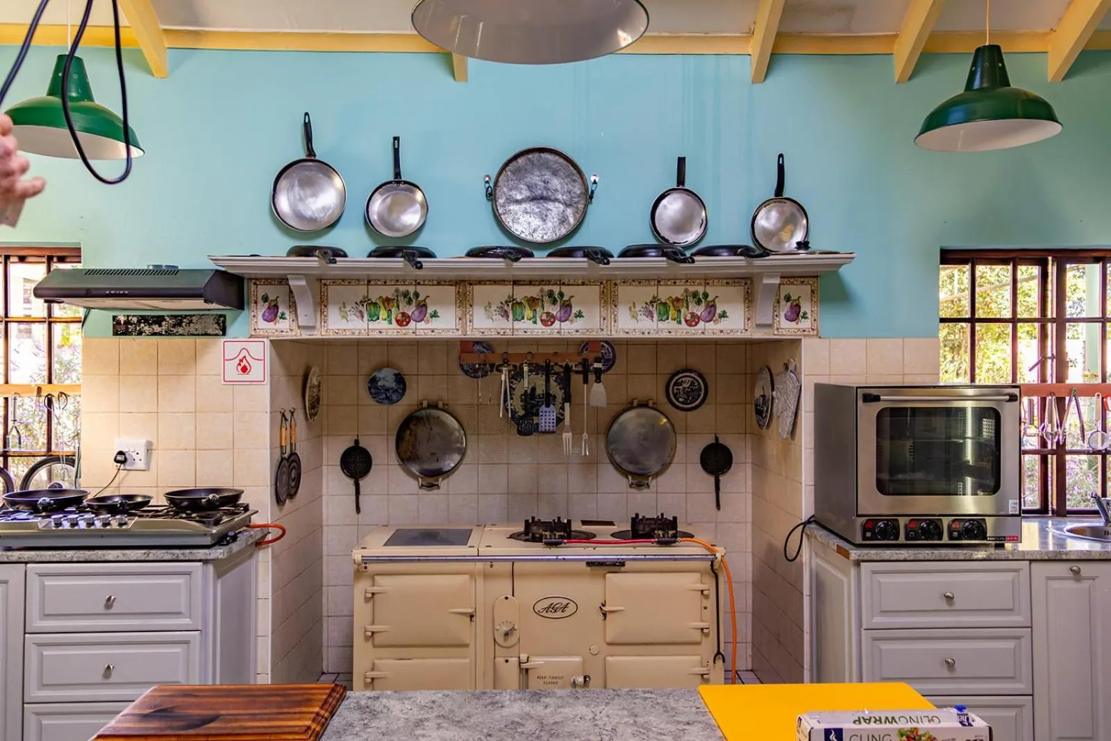 Kitchen or kitchenette in Westlodge at Graskop B&B