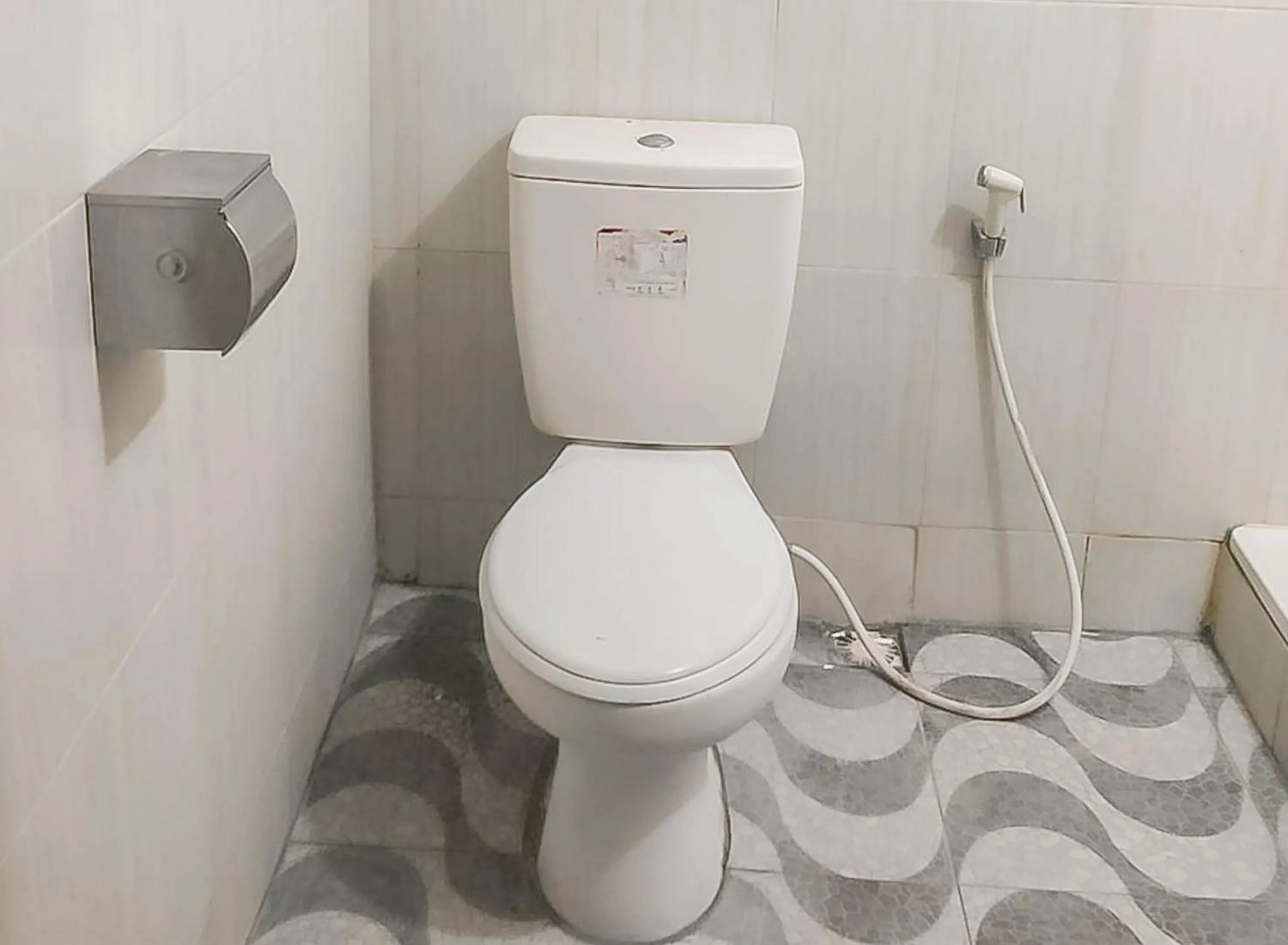 Bathroom in Rumah Panggung Guest House Syariah Mitra RedDoorz