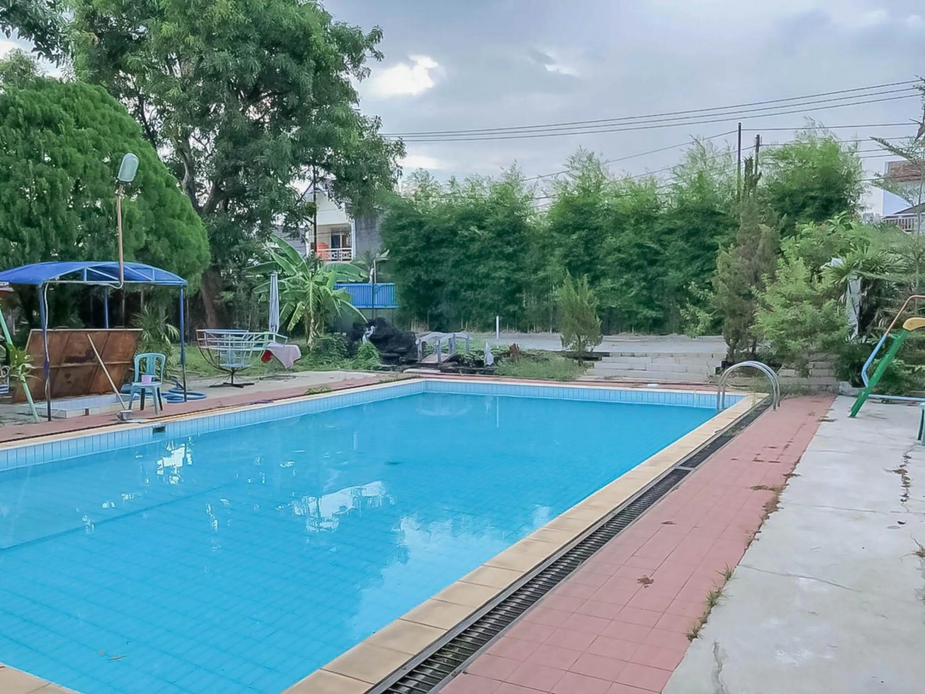 Property building in Rumah Panggung Guest House Syariah Mitra RedDoorz