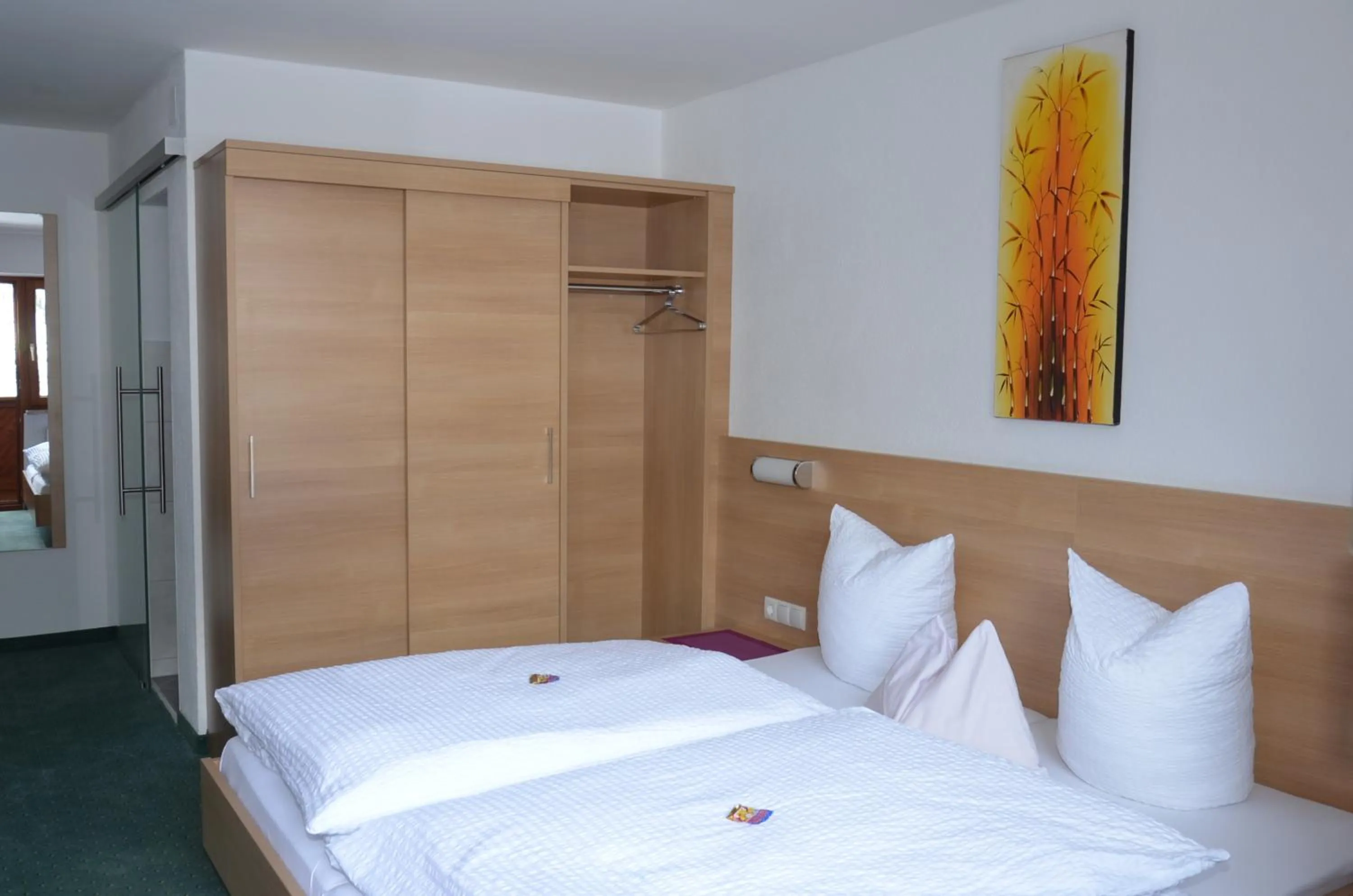 Bed in Hotel Garni Sport Sonneck