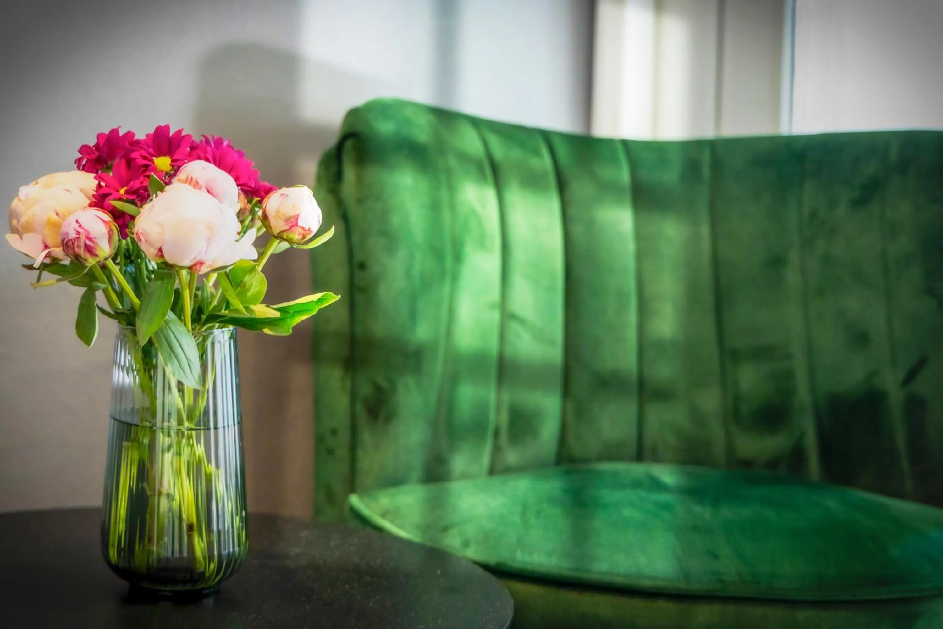 Decorative detail in Auto-Parkhotel Hamburg St Pauli