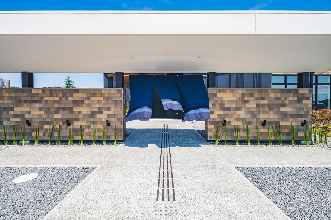 Property building in UNO HOTEL